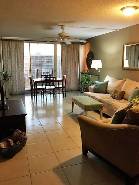 525 N Ocean Boulevard 1015