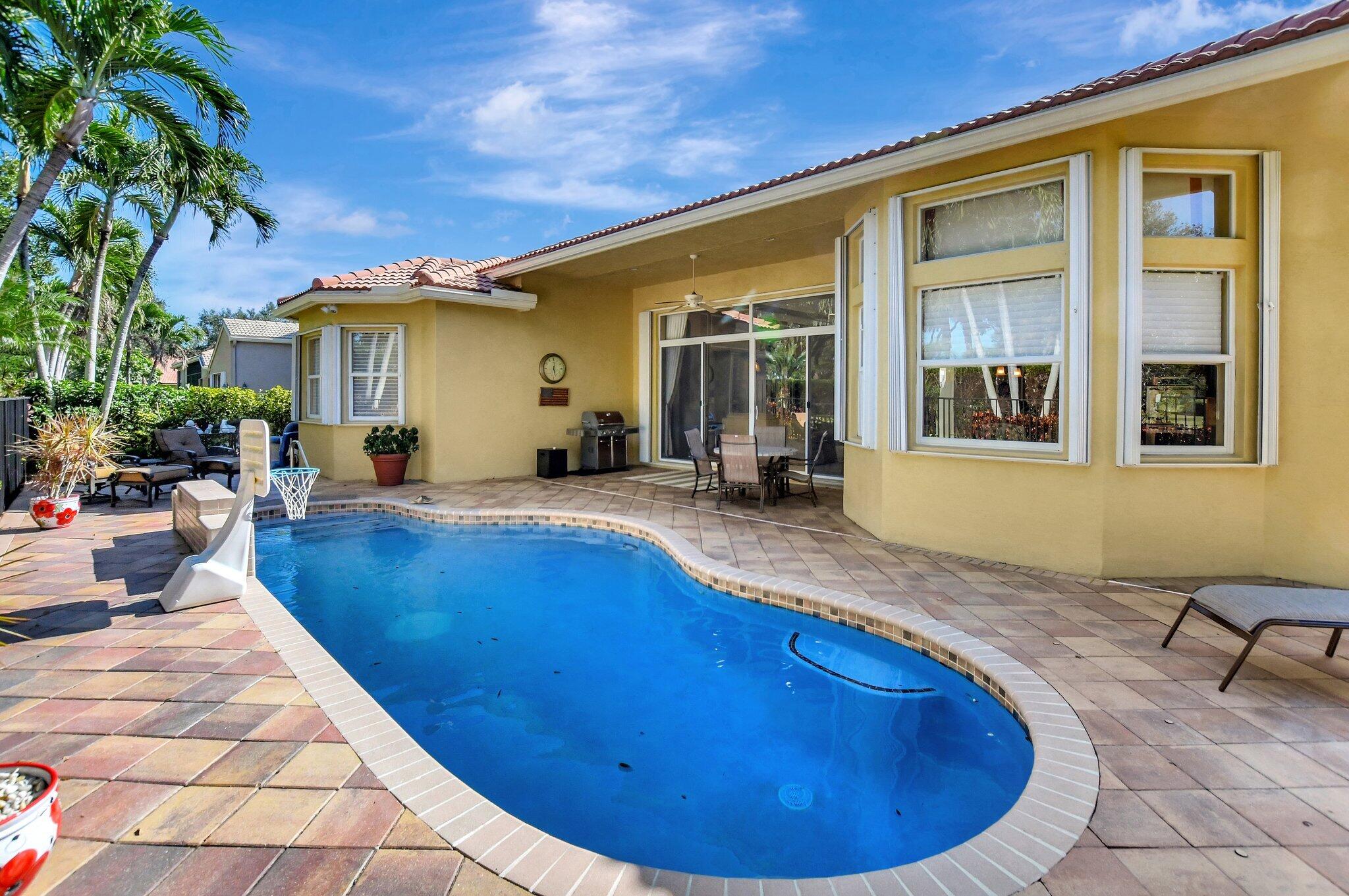 7126 Springville Cove