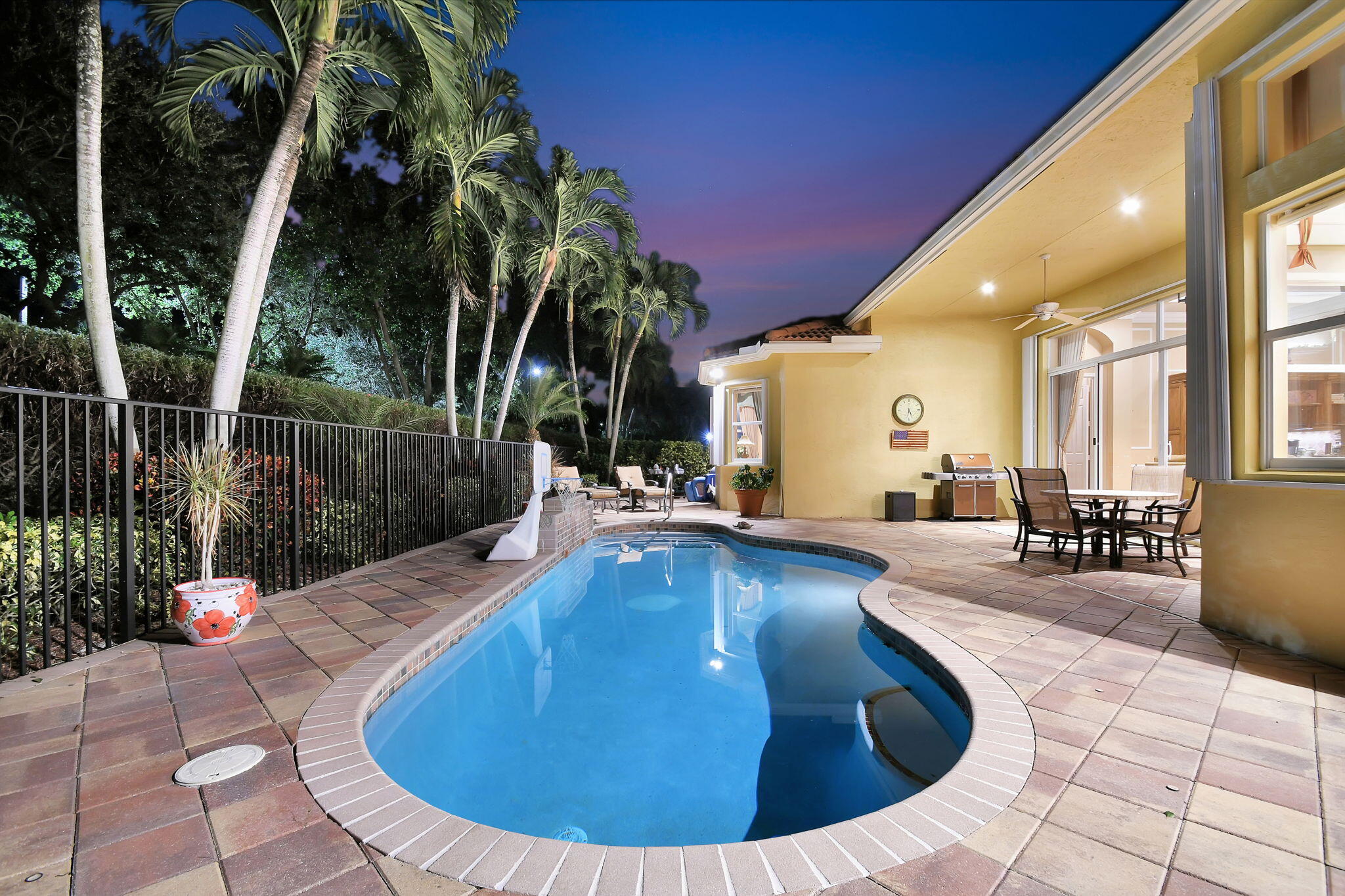7126 Springville Cove
