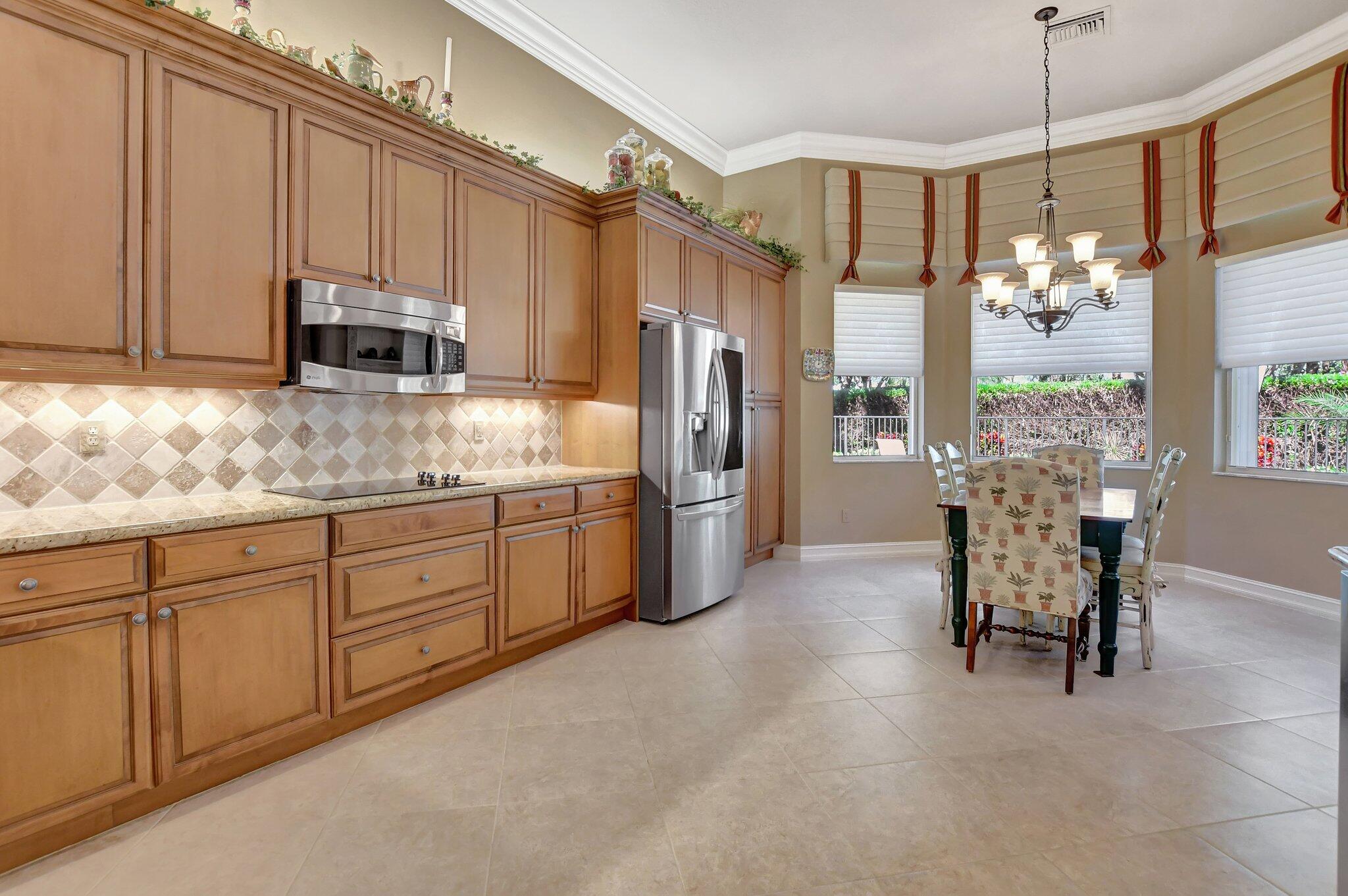 7126 Springville Cove