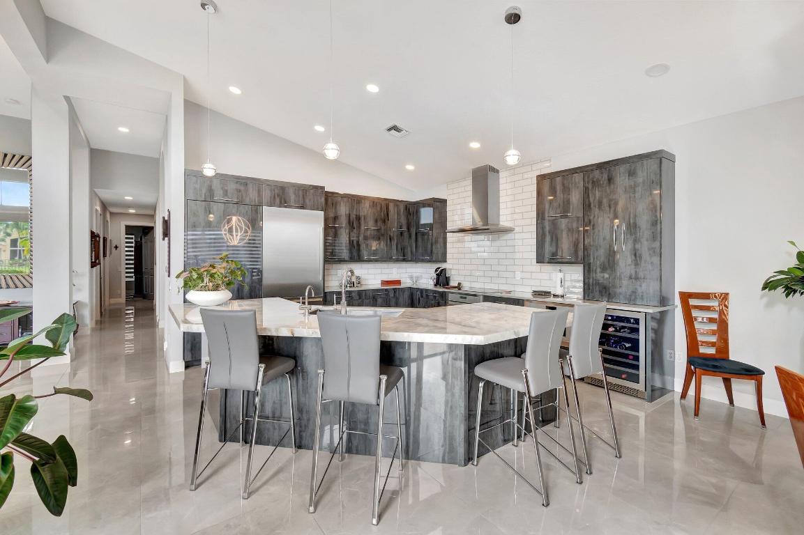 11571 Puerto Boulevard