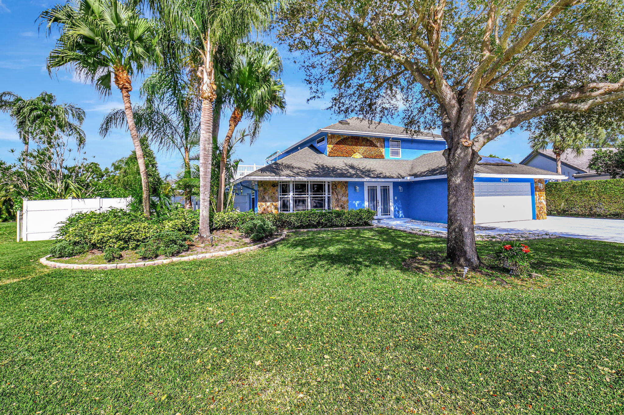 4299 Fox Trace