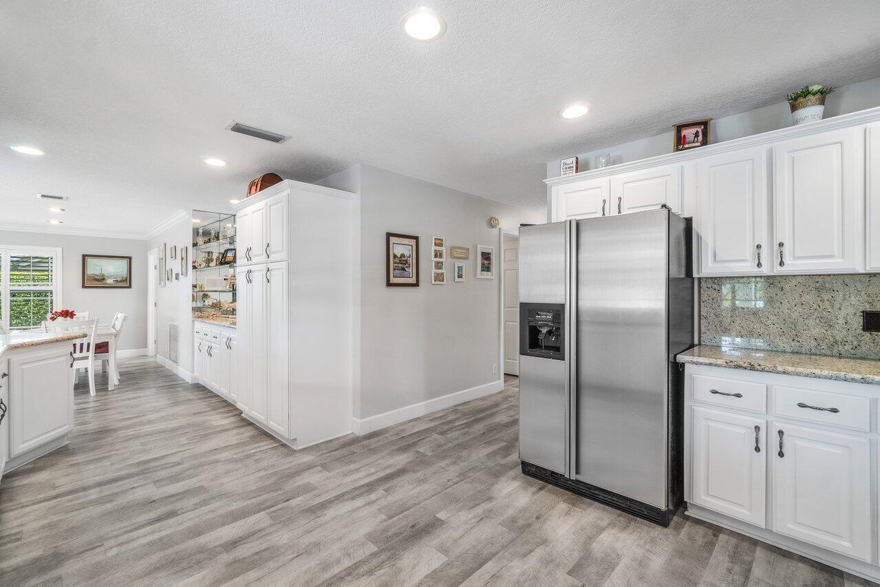 4299 Fox Trace