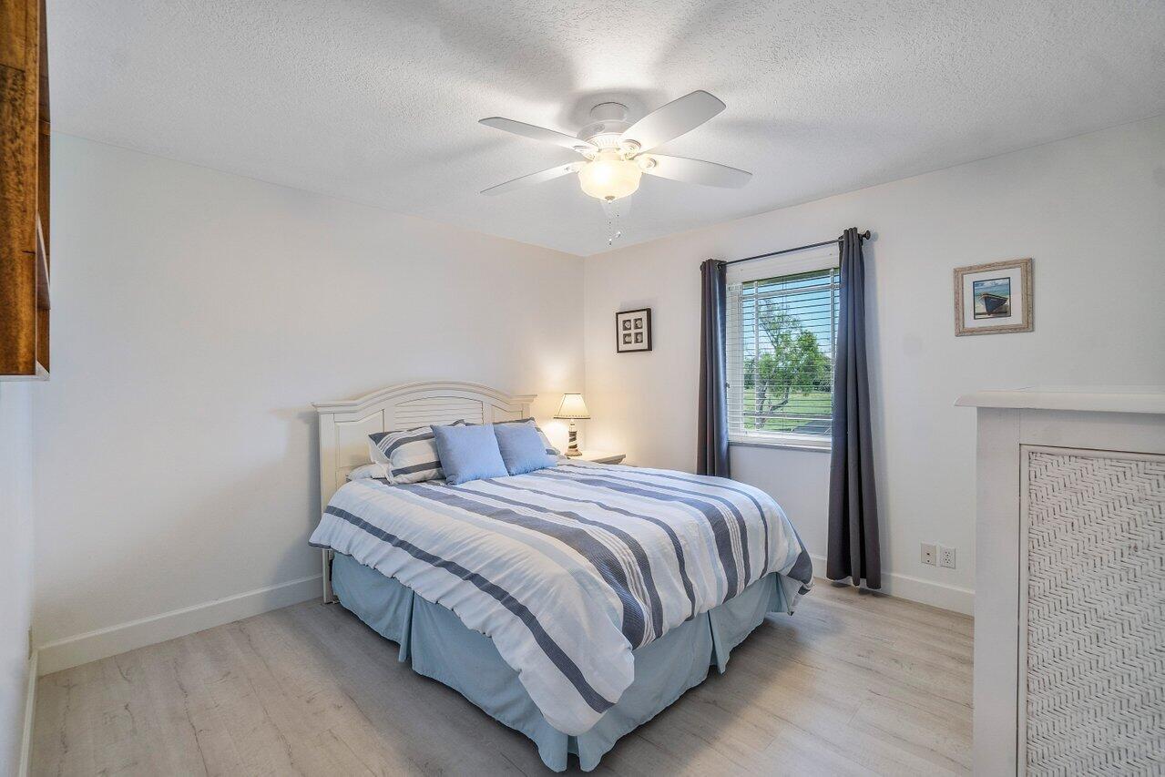 4299 Fox Trace