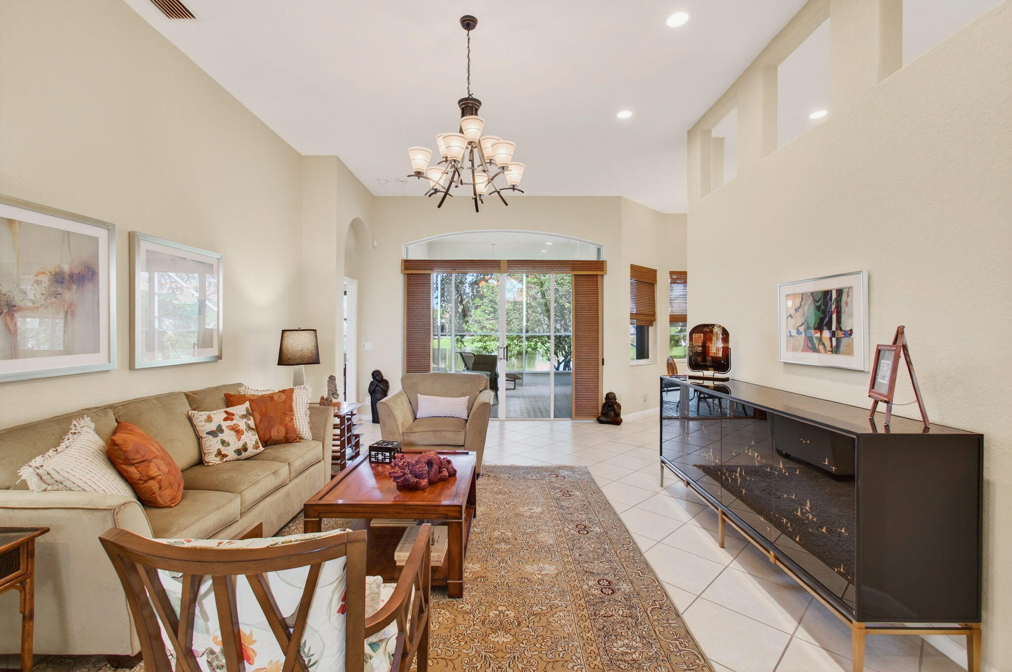 15845 Vivanco Street