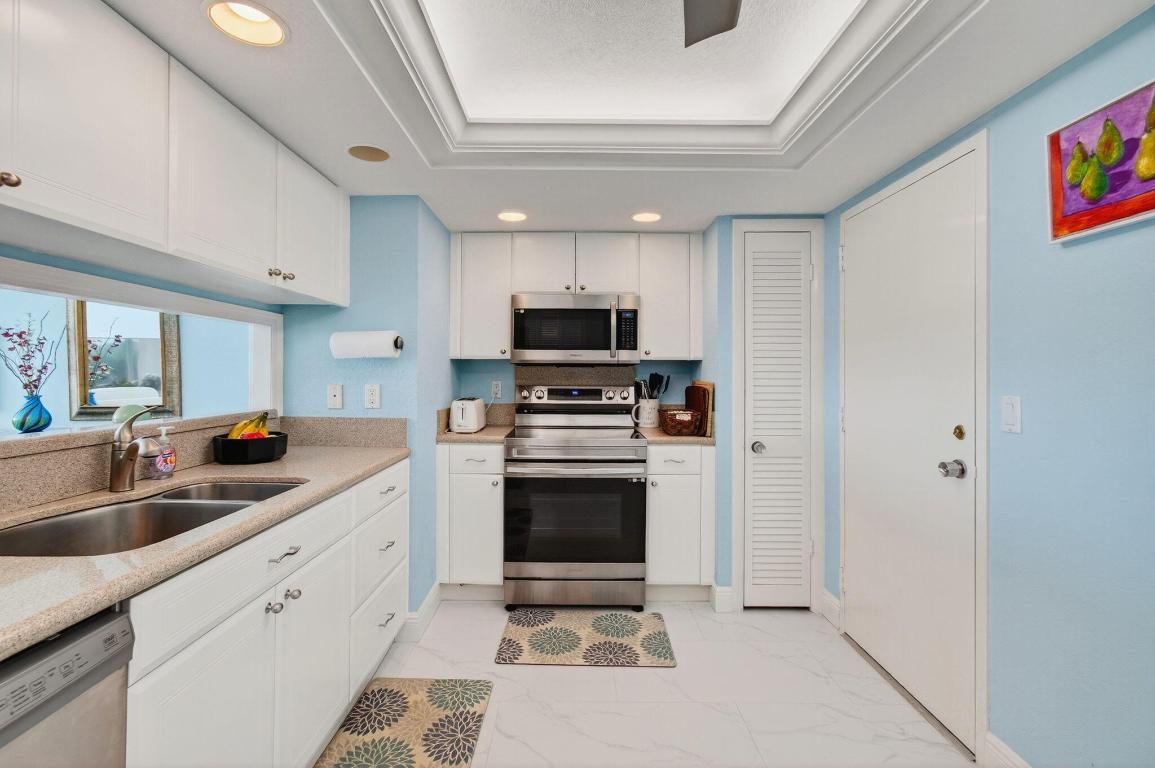 4750 S Ocean Boulevard 305