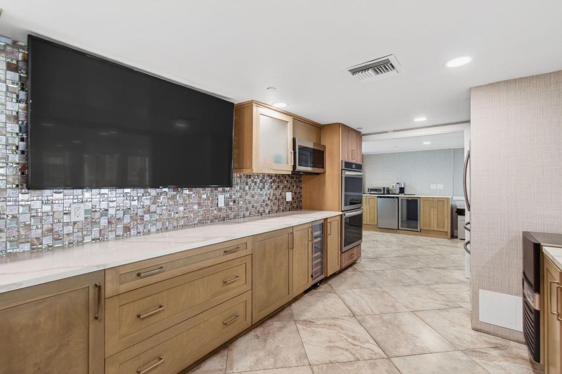 4750 S Ocean Boulevard 305