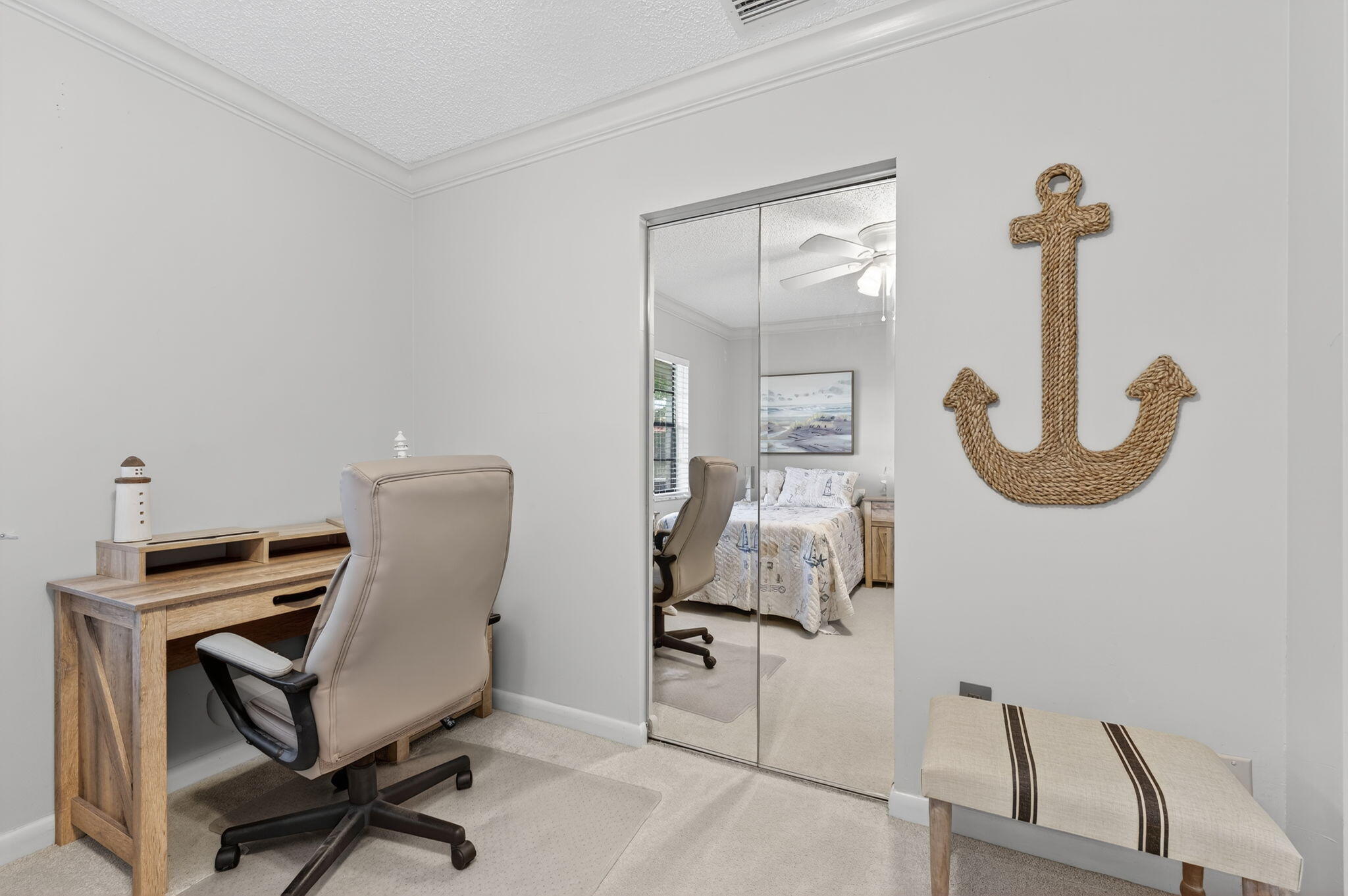 8450 Casa Del Lago J