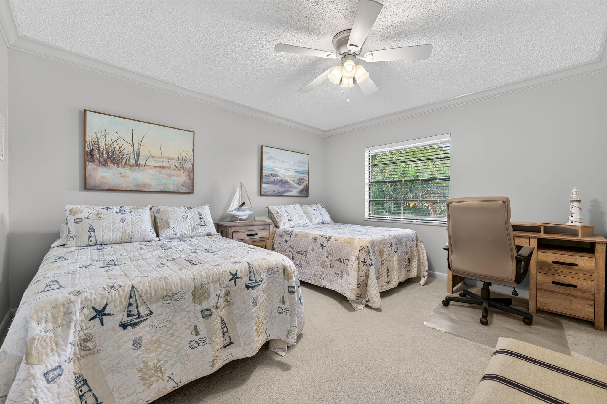 8450 Casa Del Lago J