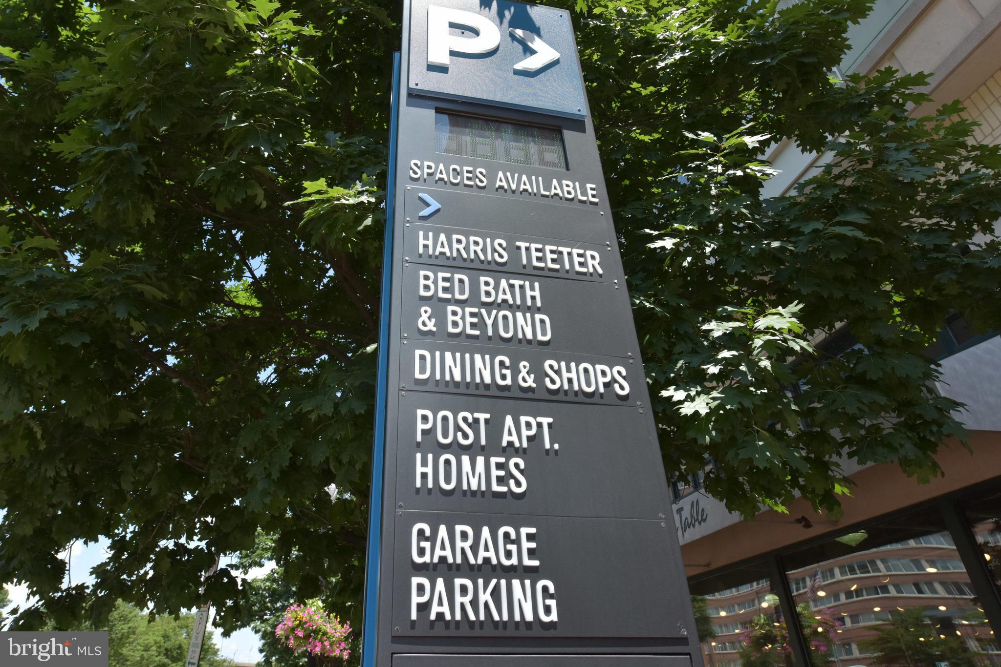 1805 Crystal Dr #208s