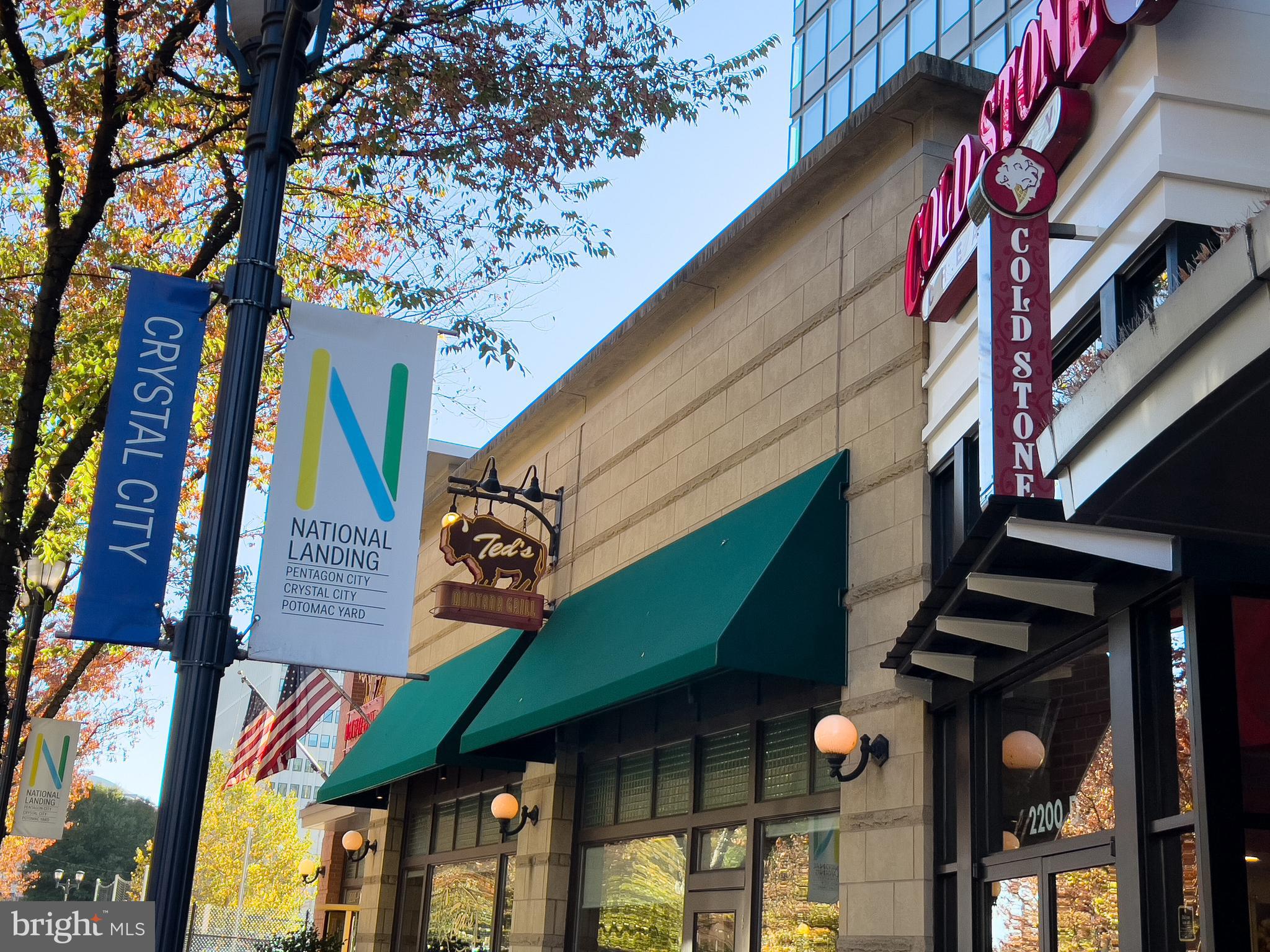 1805 Crystal Dr #208s