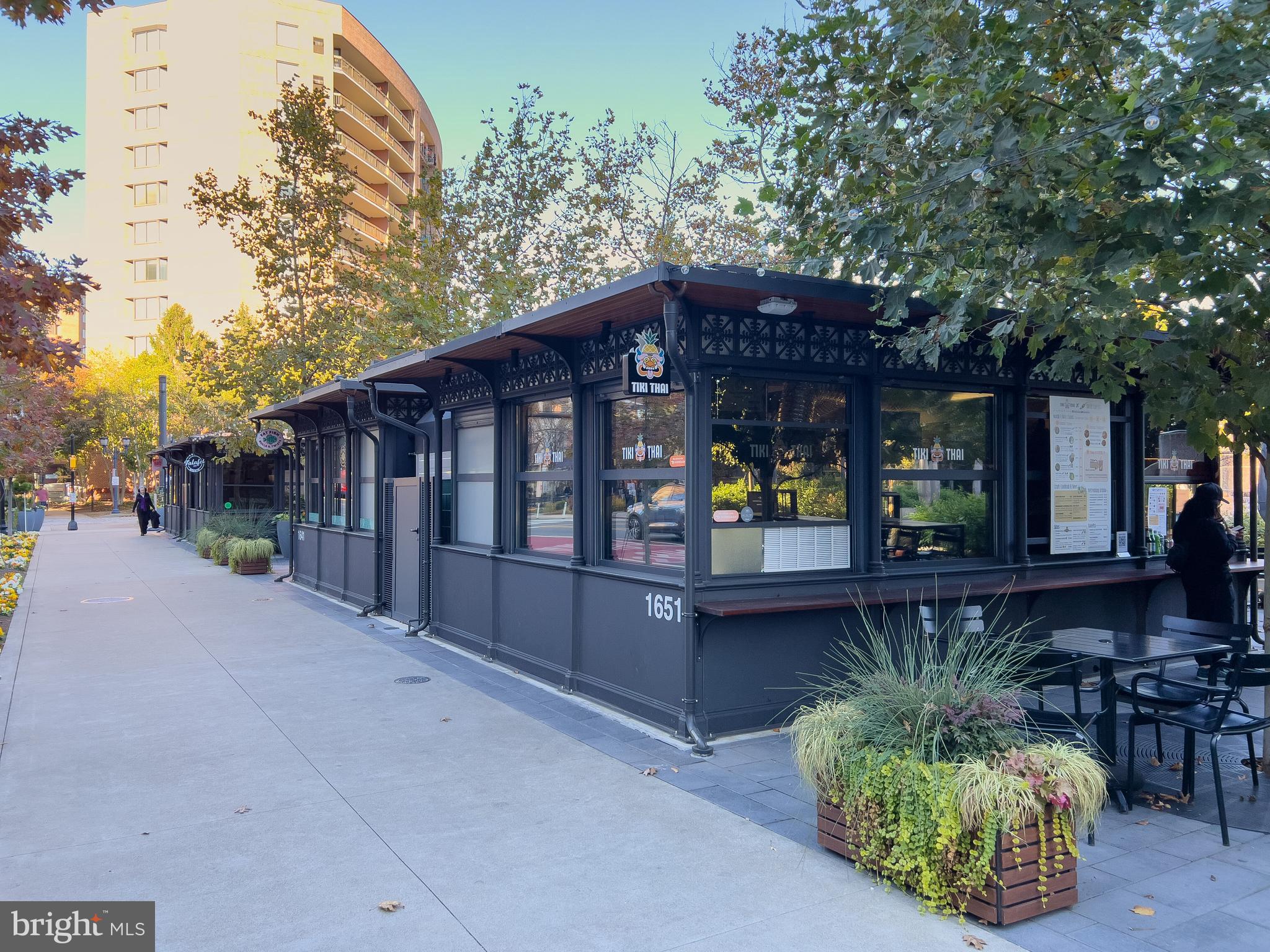 1805 Crystal Dr #208s