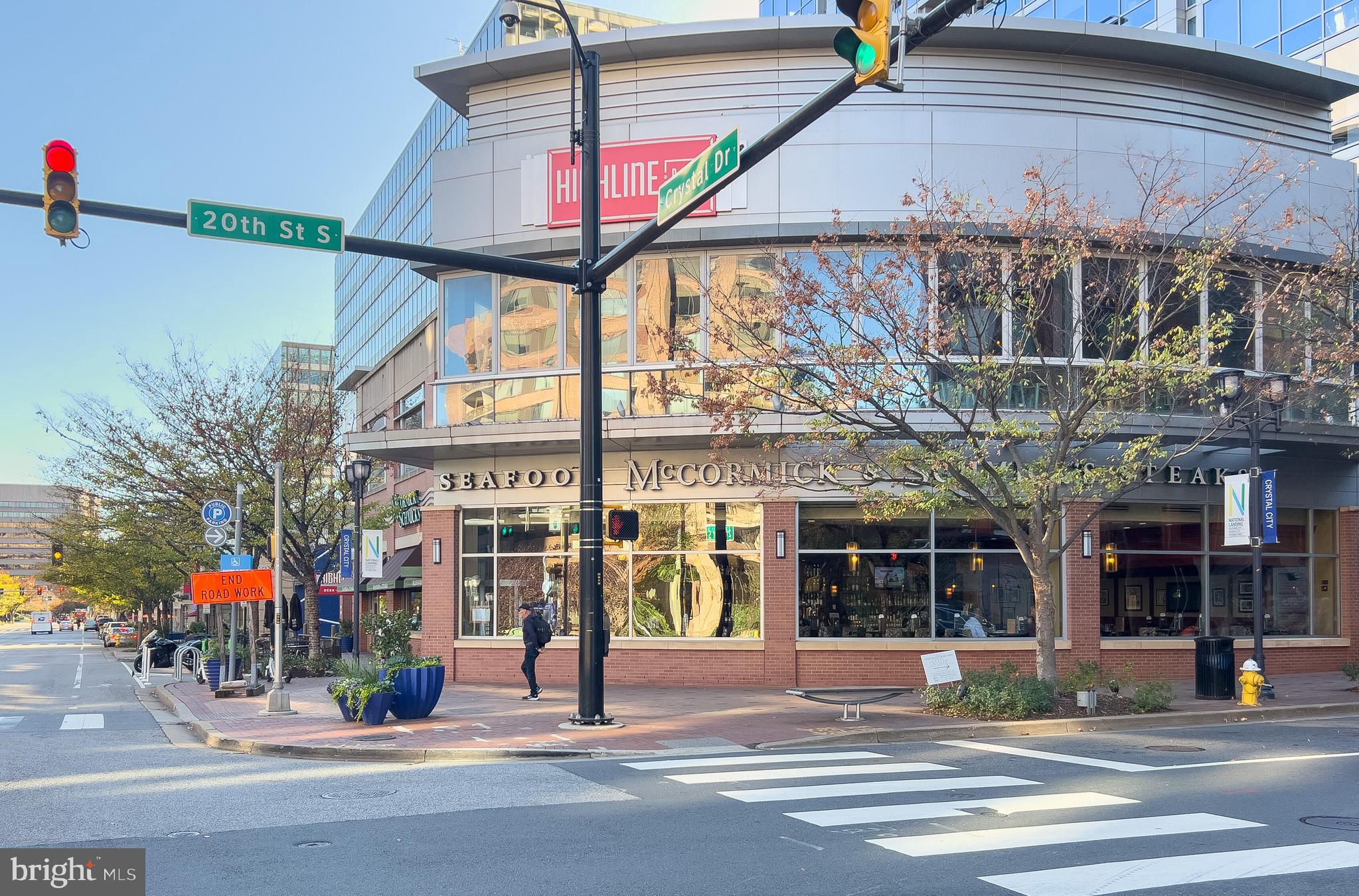 1805 Crystal Dr #208s