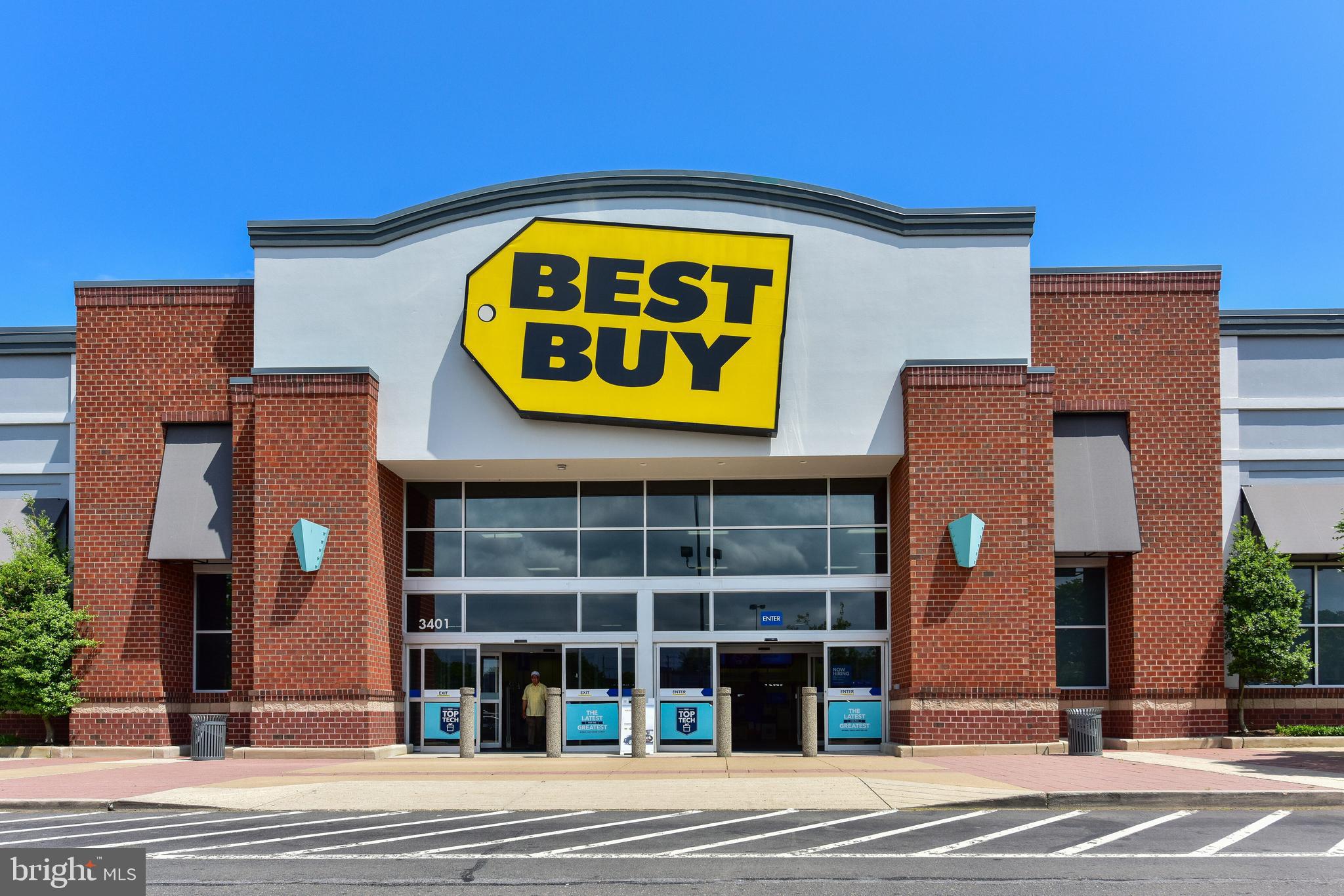 1805 Crystal Dr #208s