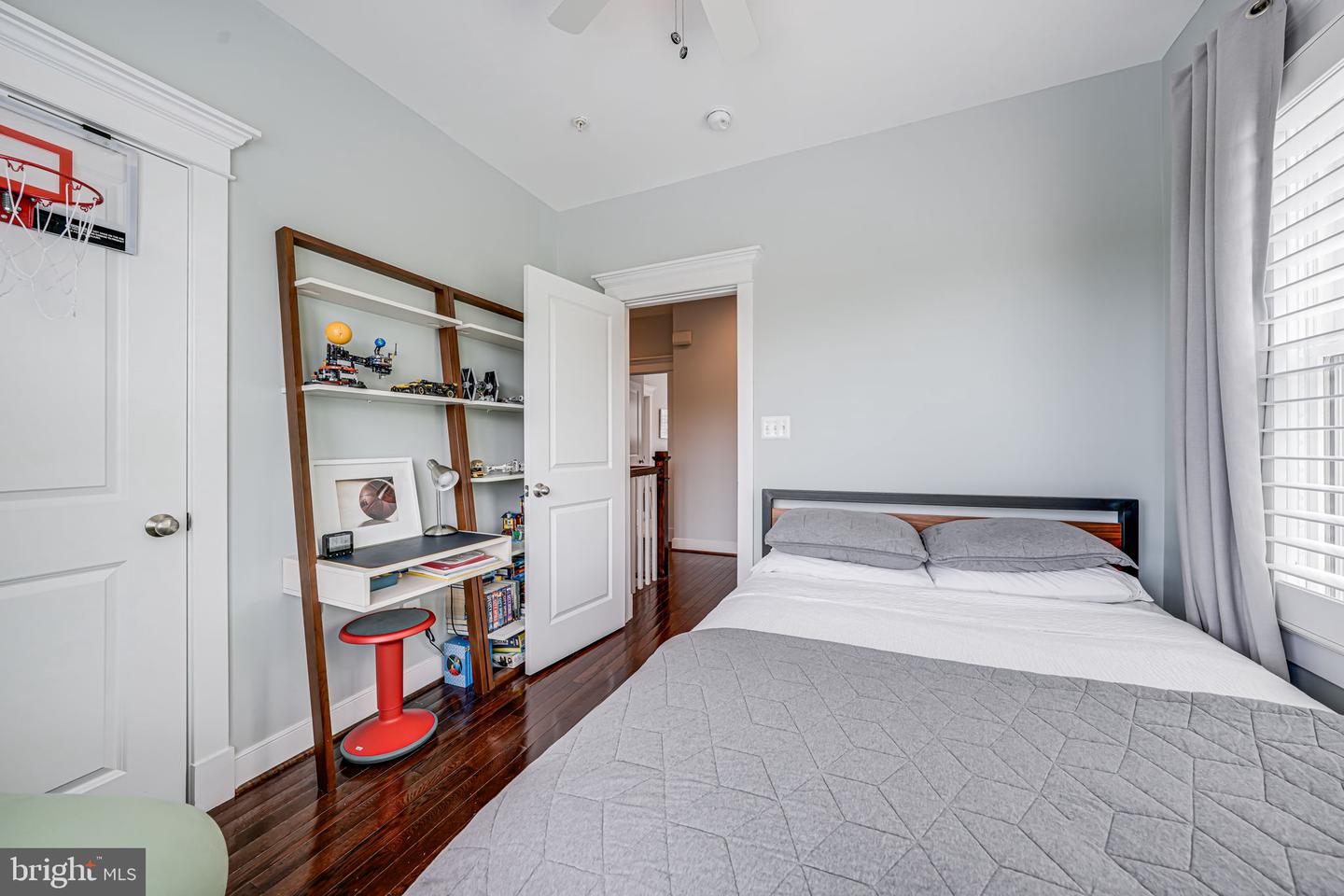 2205 19th Ct N