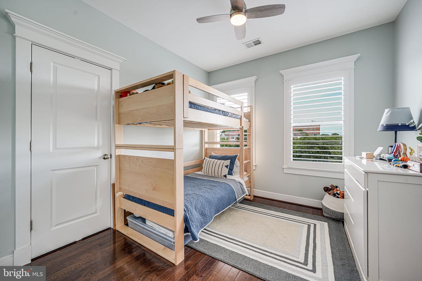 2205 19th Ct N