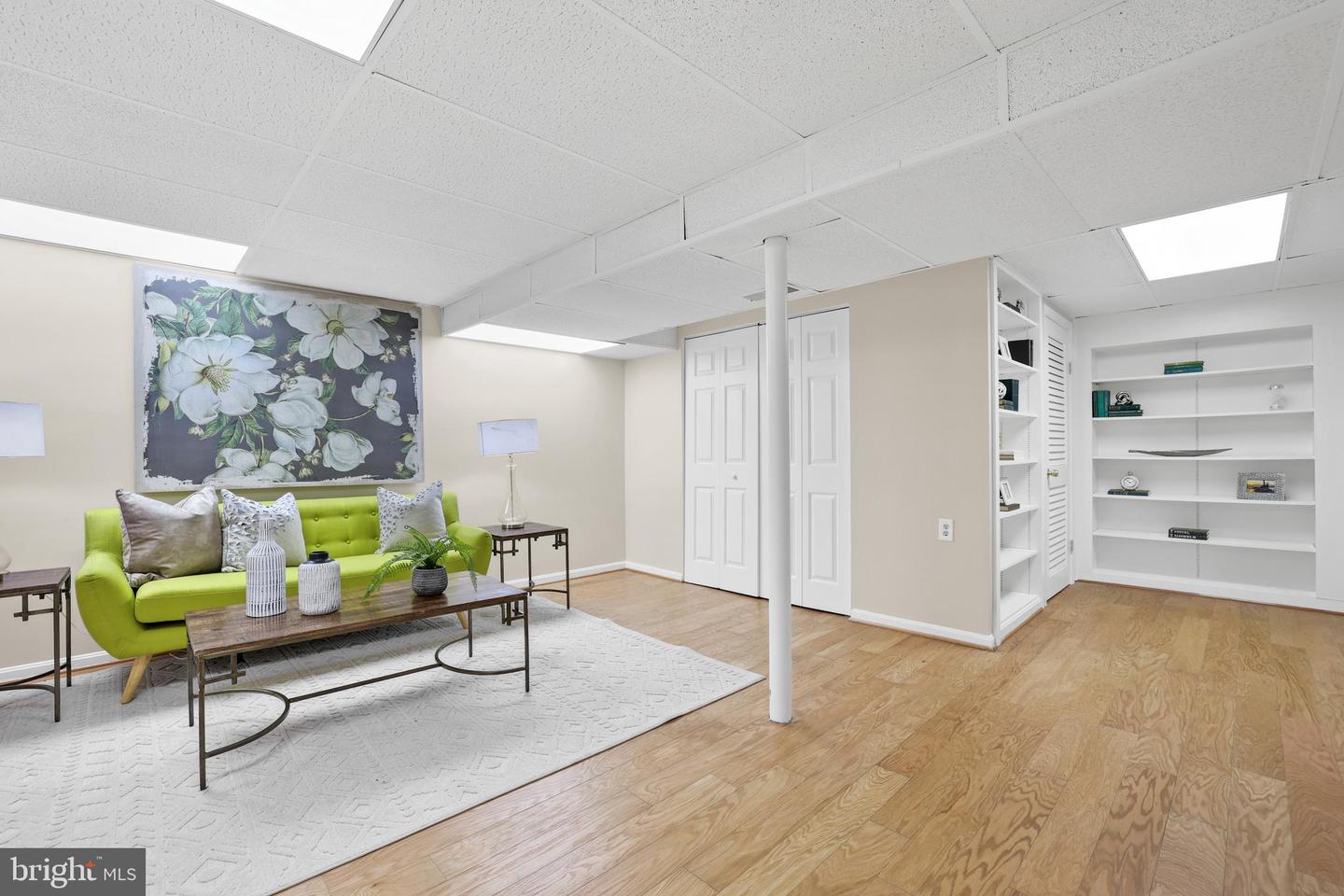 3500 Russell Rd