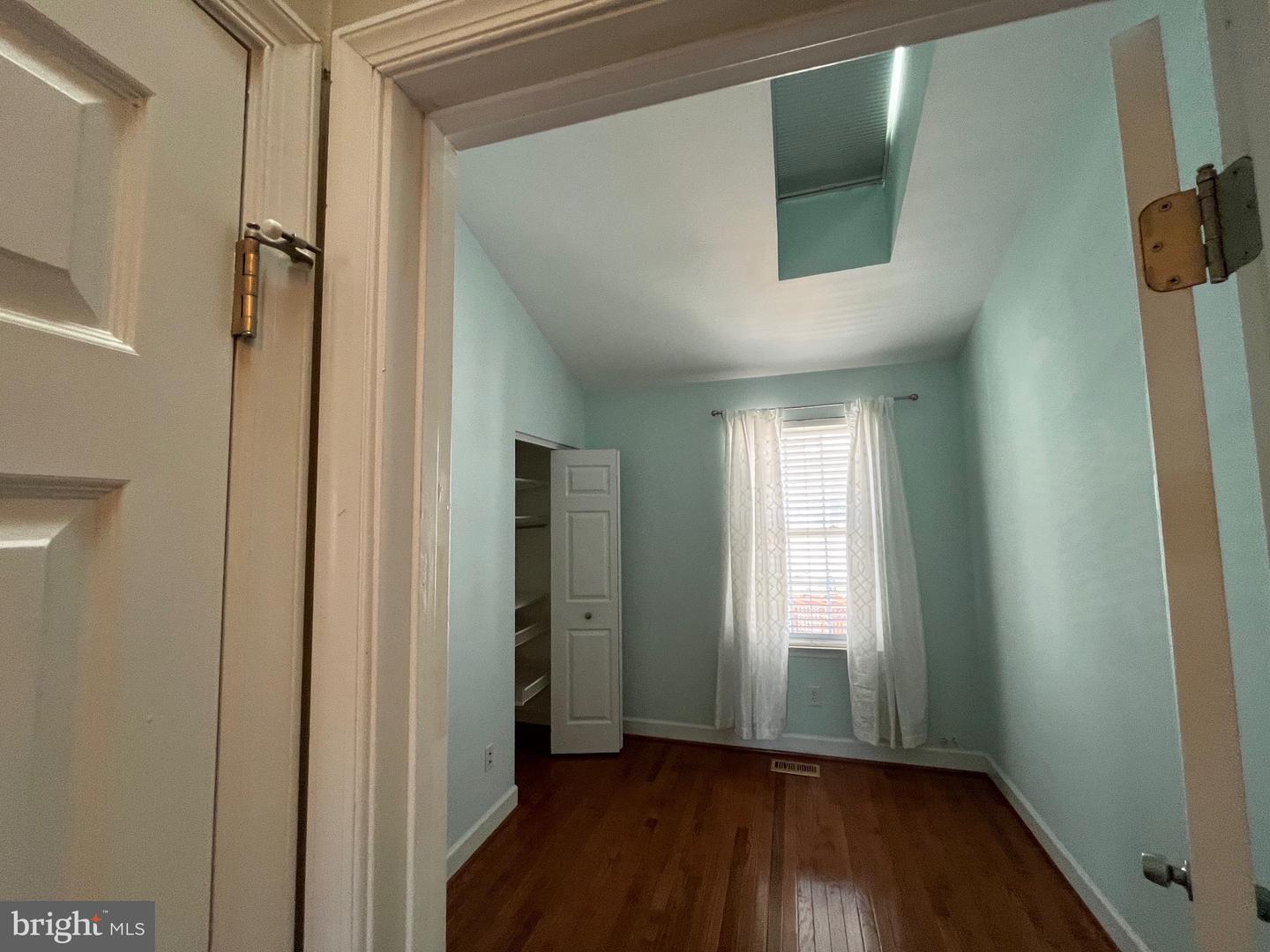 17 Herbert St