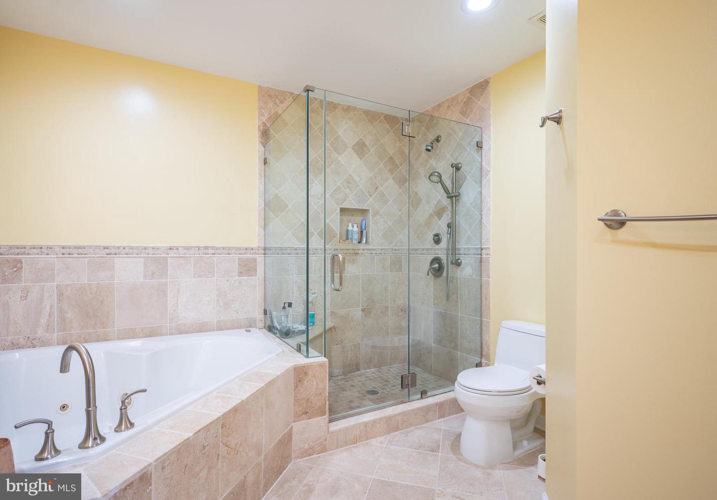 414 S FAYETTE ST