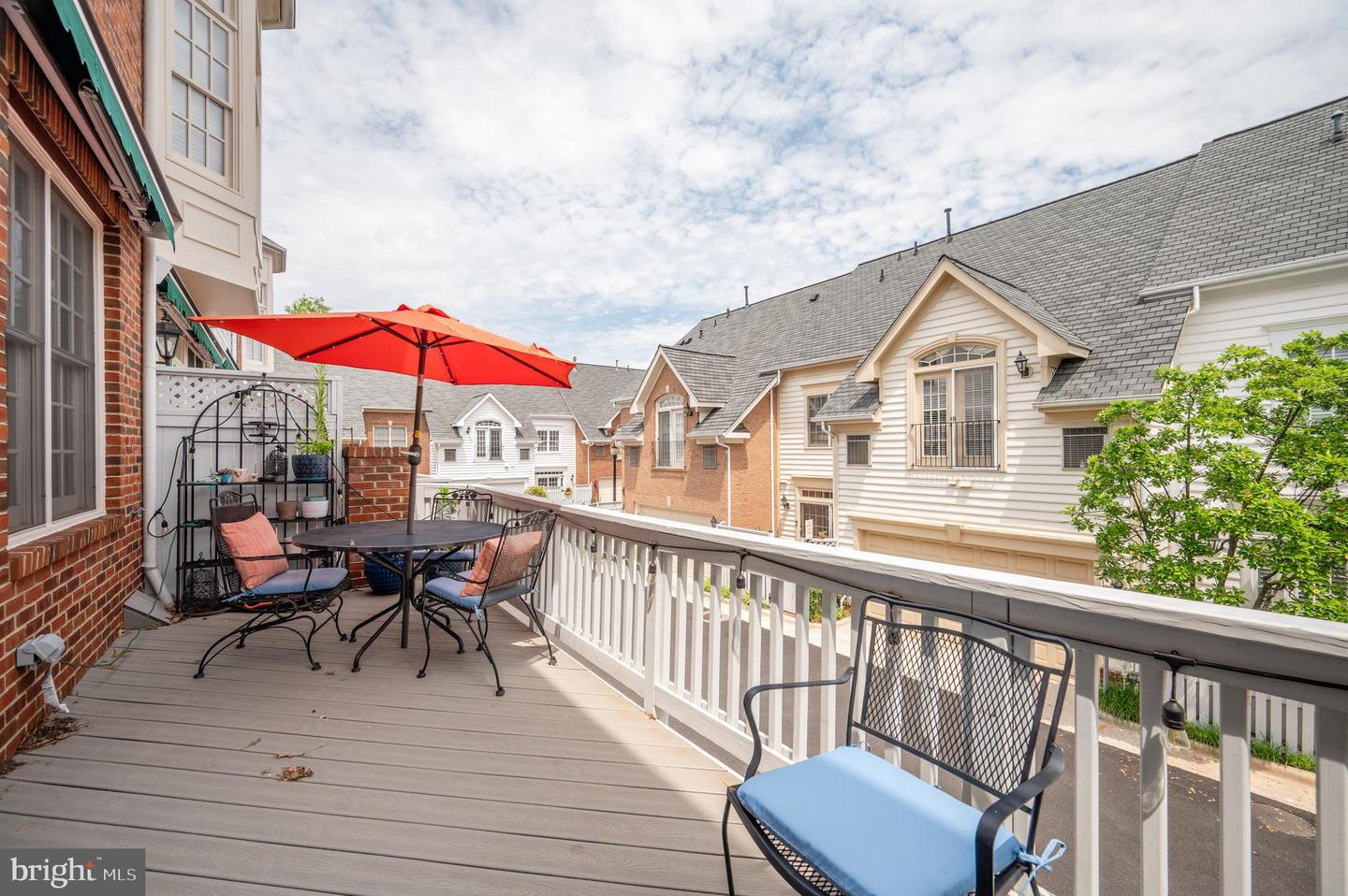414 S FAYETTE ST