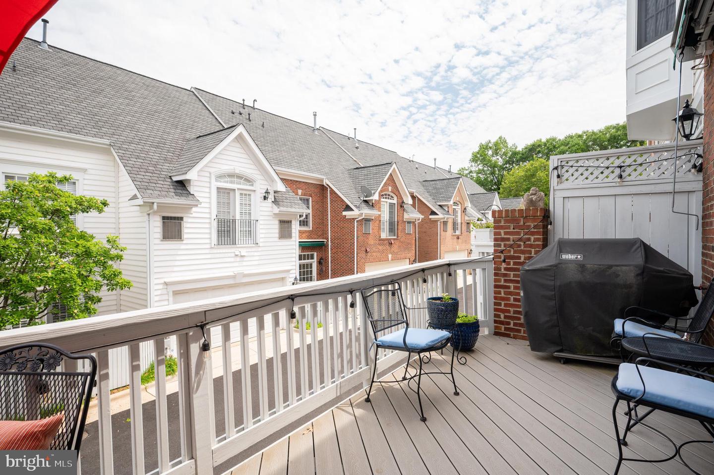 414 S FAYETTE ST