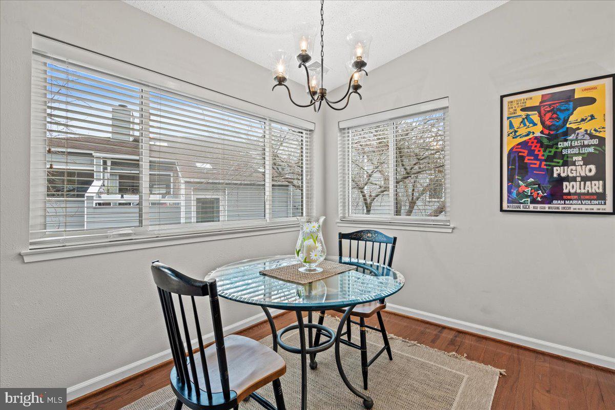 1907-B Villaridge Dr