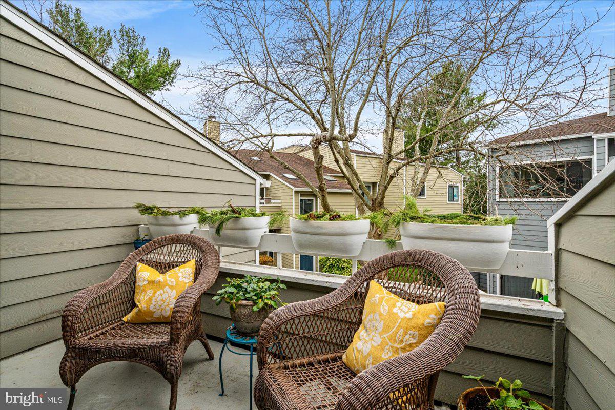 1907-B Villaridge Dr