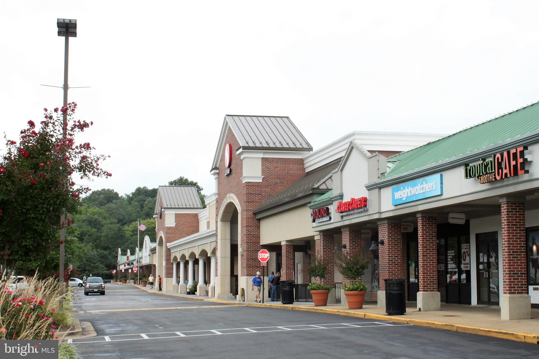 6511 Potomac Ave #C1