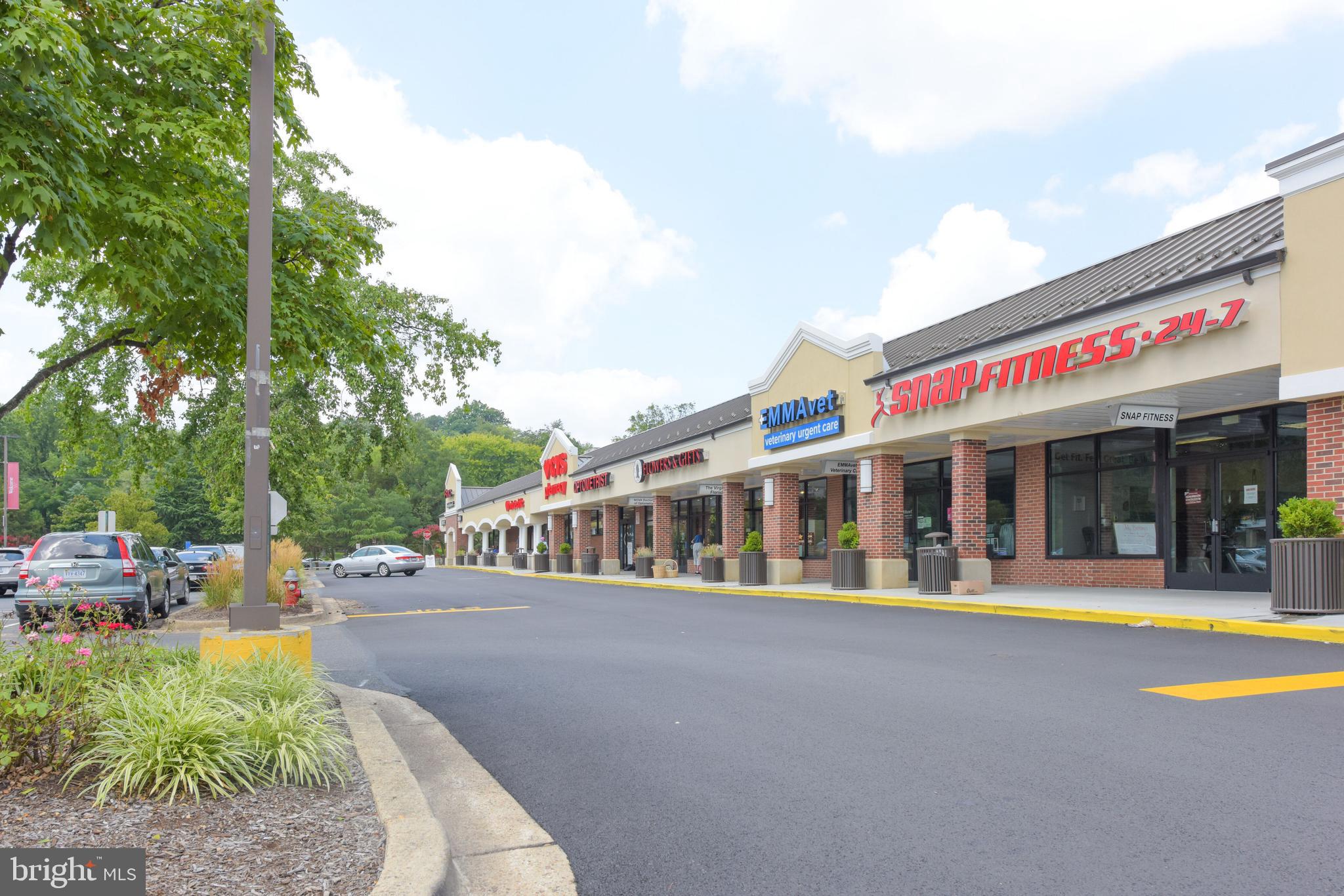 6612 E Wakefield Dr #B1