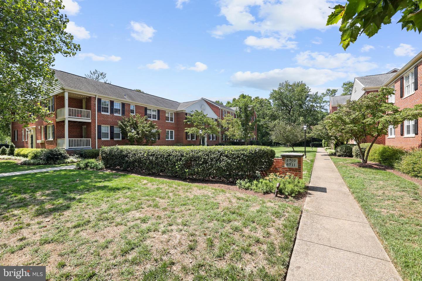 6705 W Wakefield Dr #C1