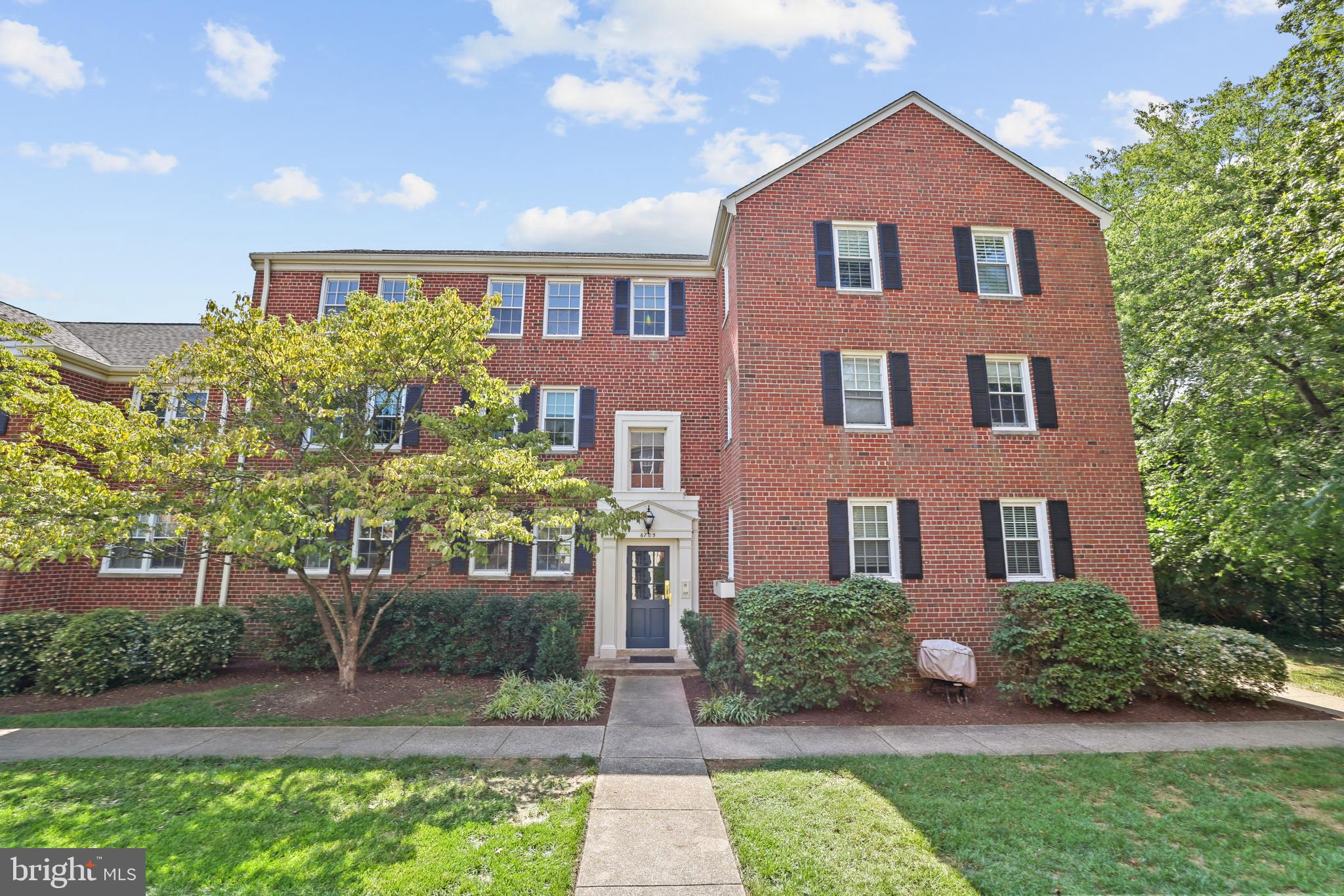 6705 W Wakefield Dr #C1