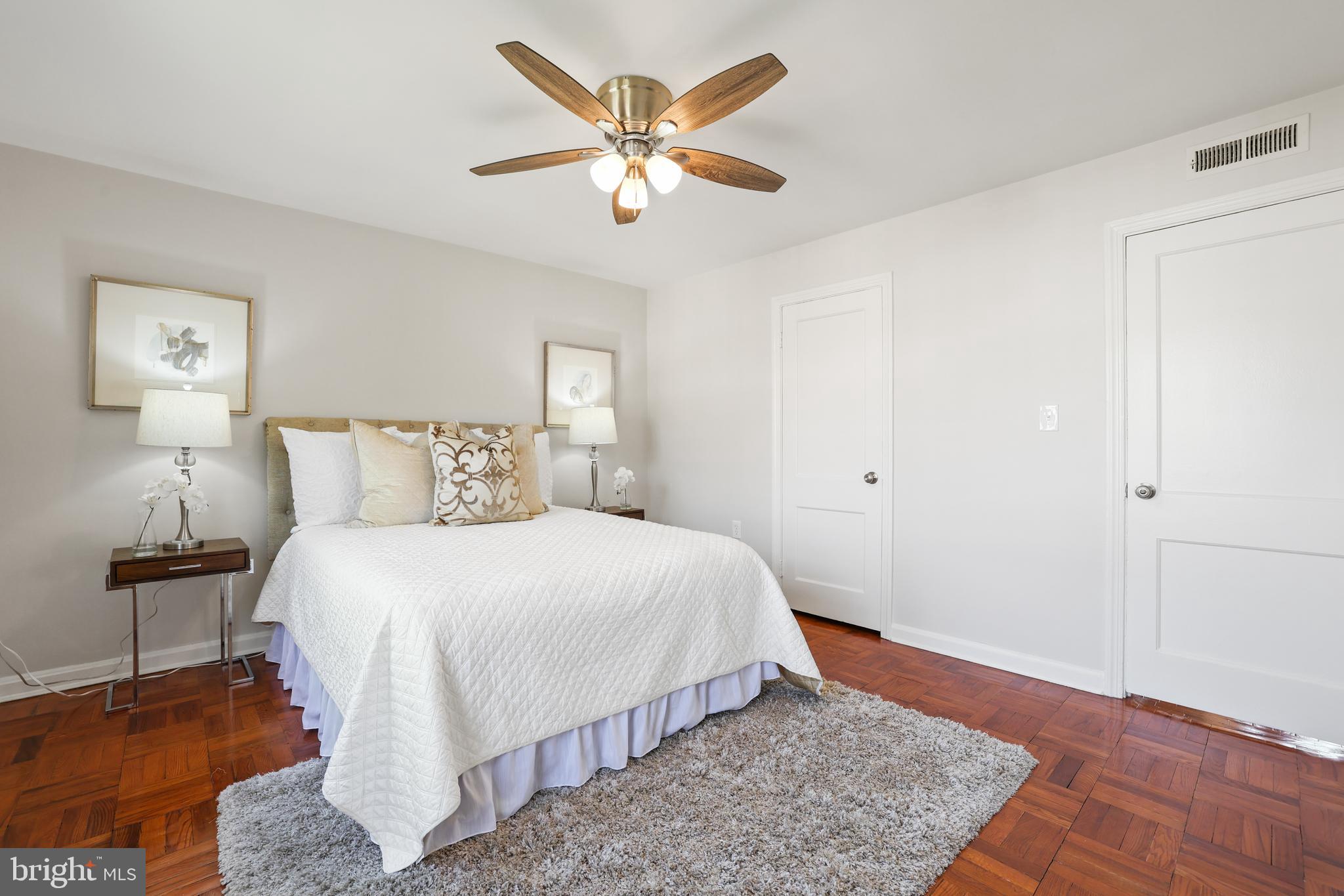 6705 W Wakefield Dr #C1