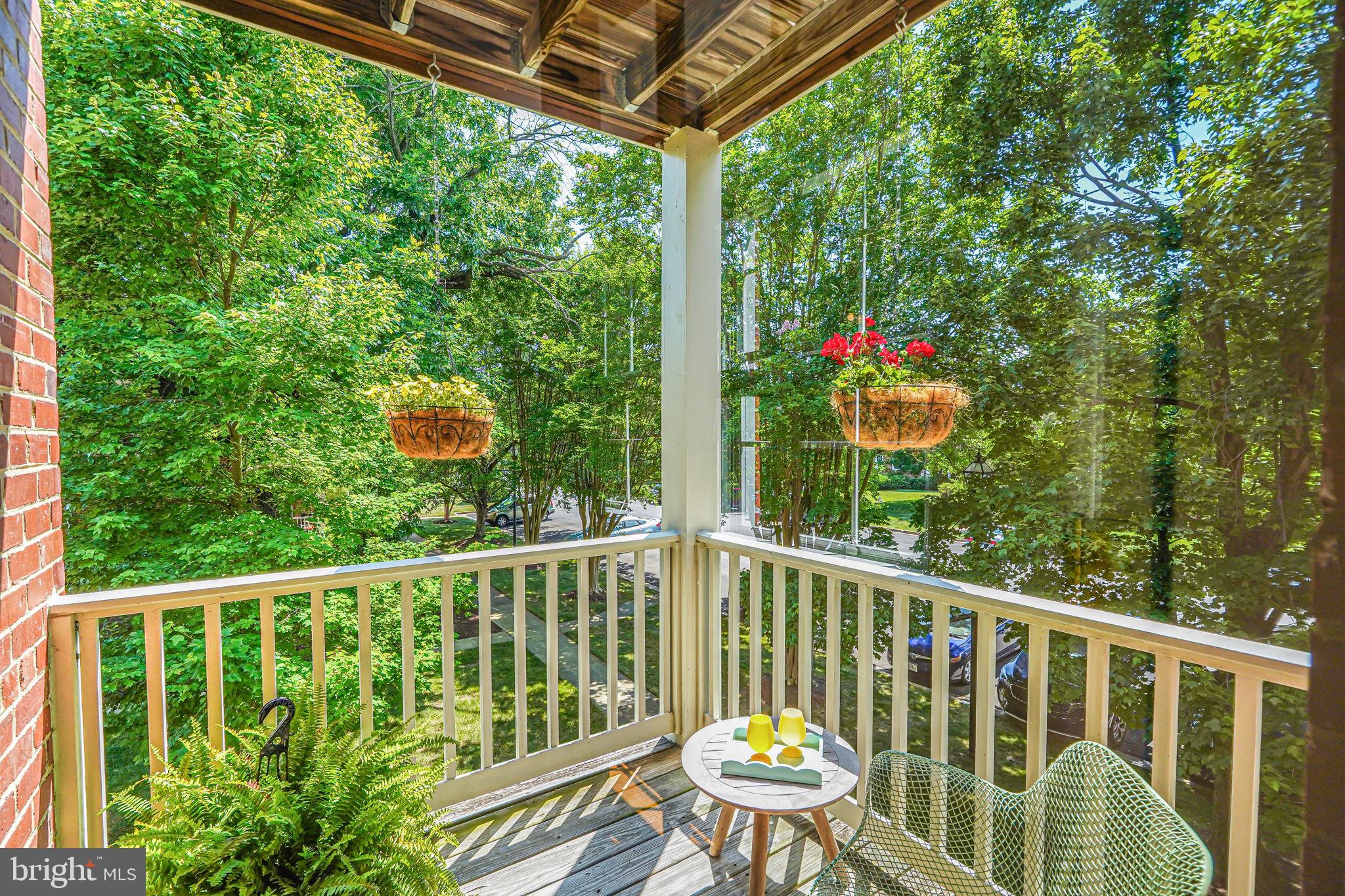 6612 Boulevard Vw #B2