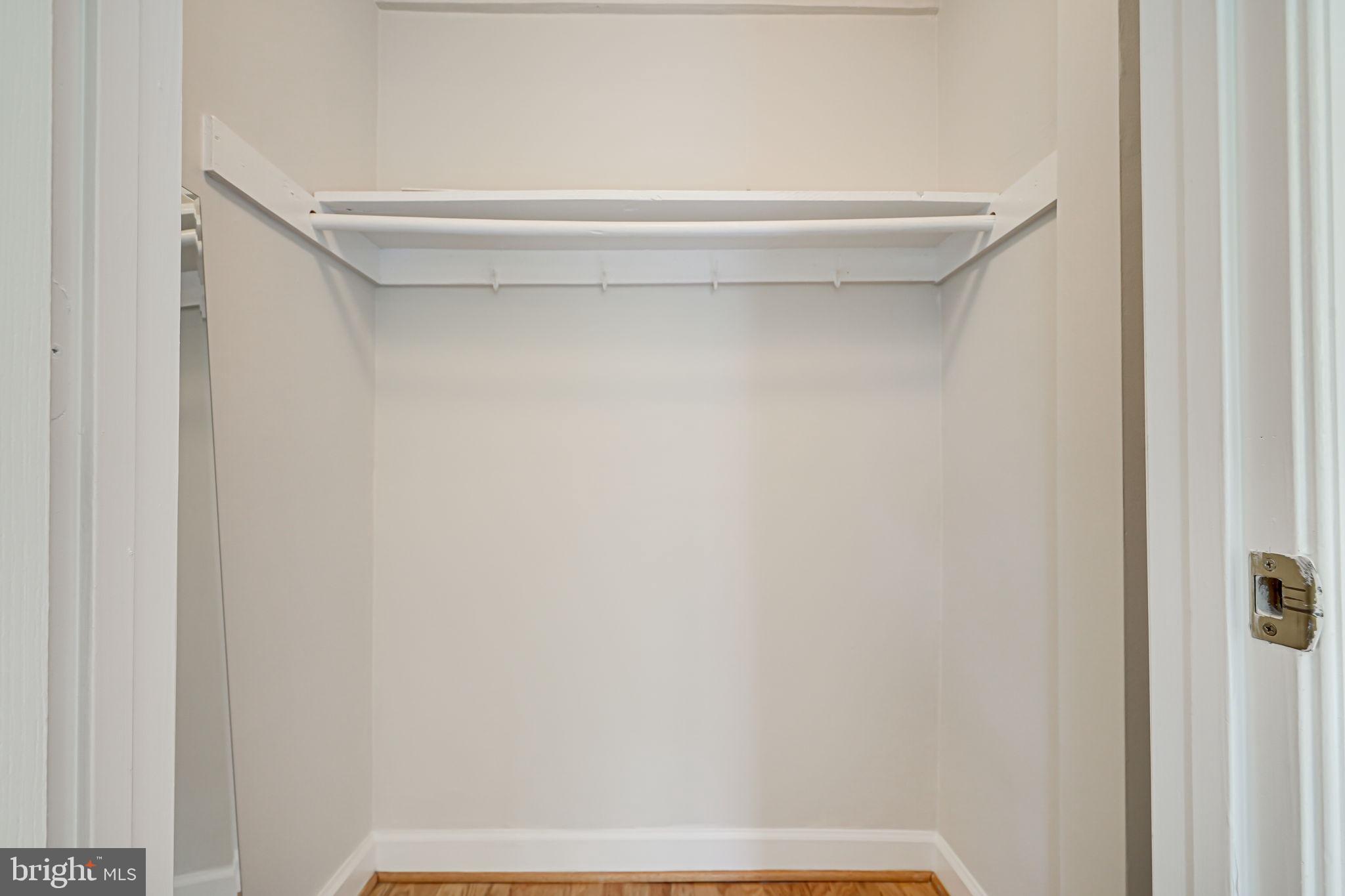 6612 Boulevard Vw #B2