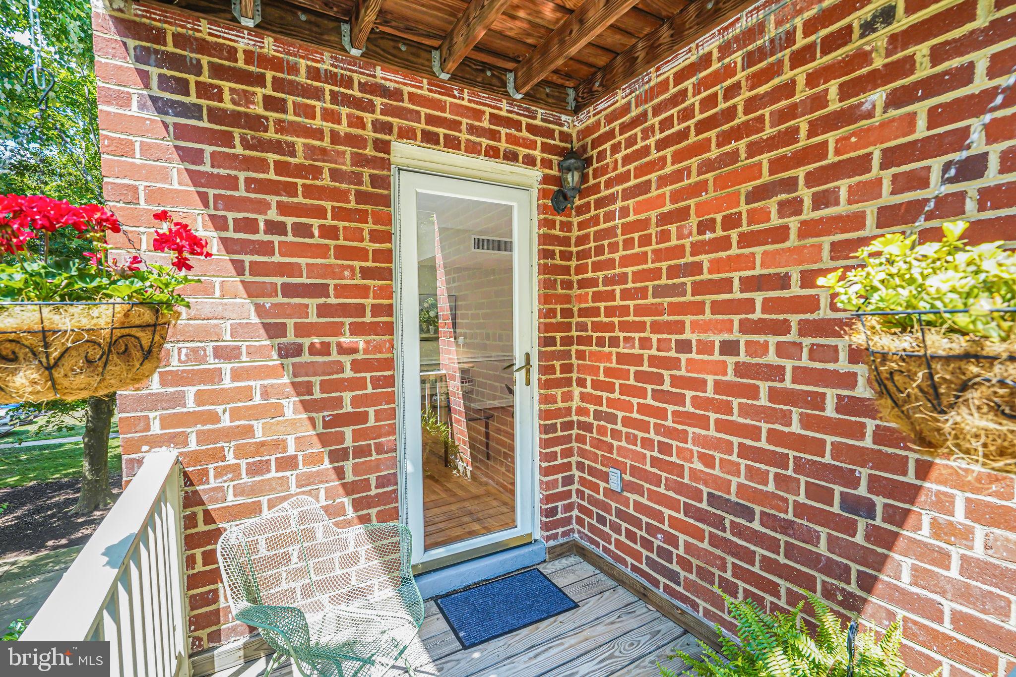 6612 Boulevard Vw #B2