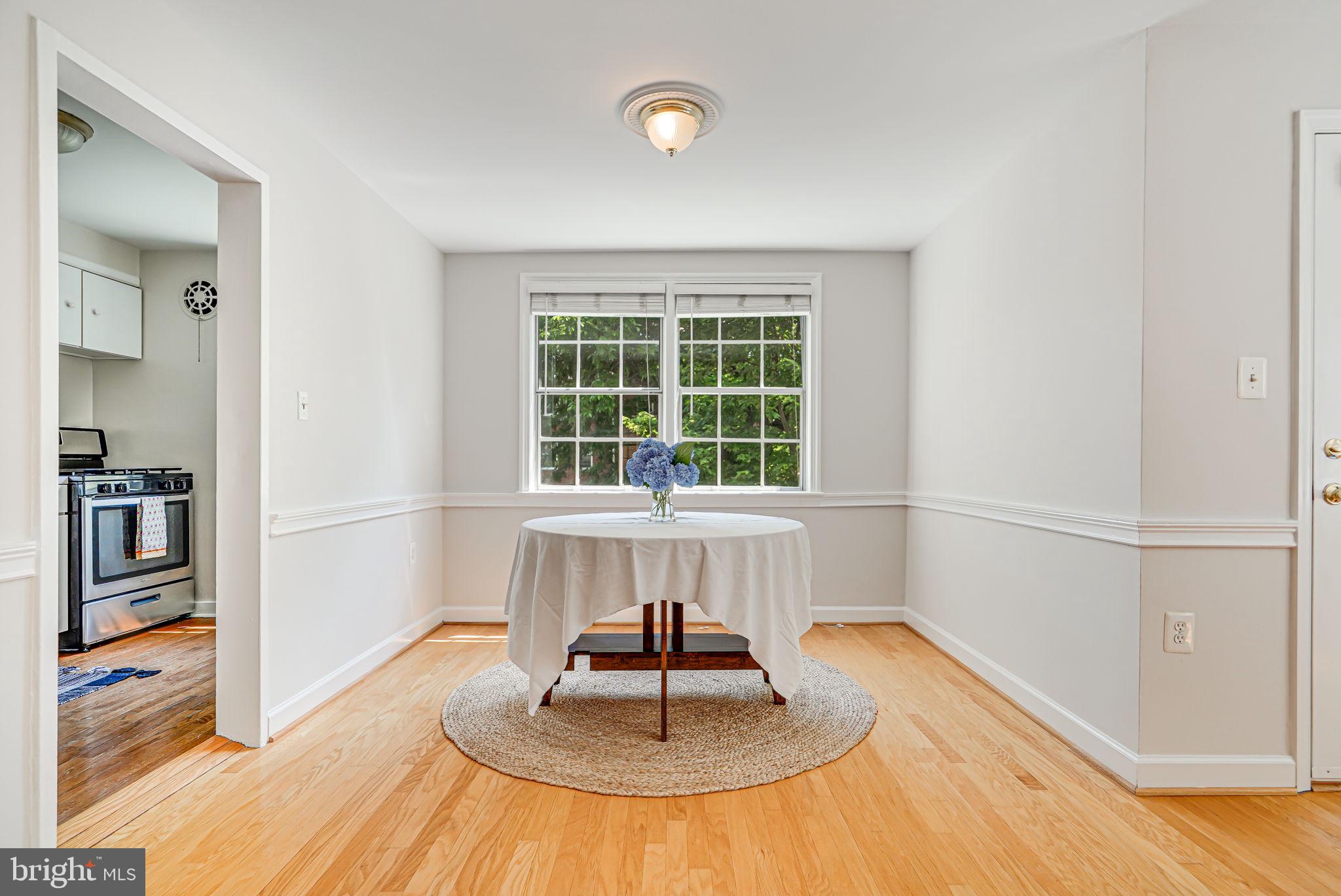 6612 Boulevard Vw #B2