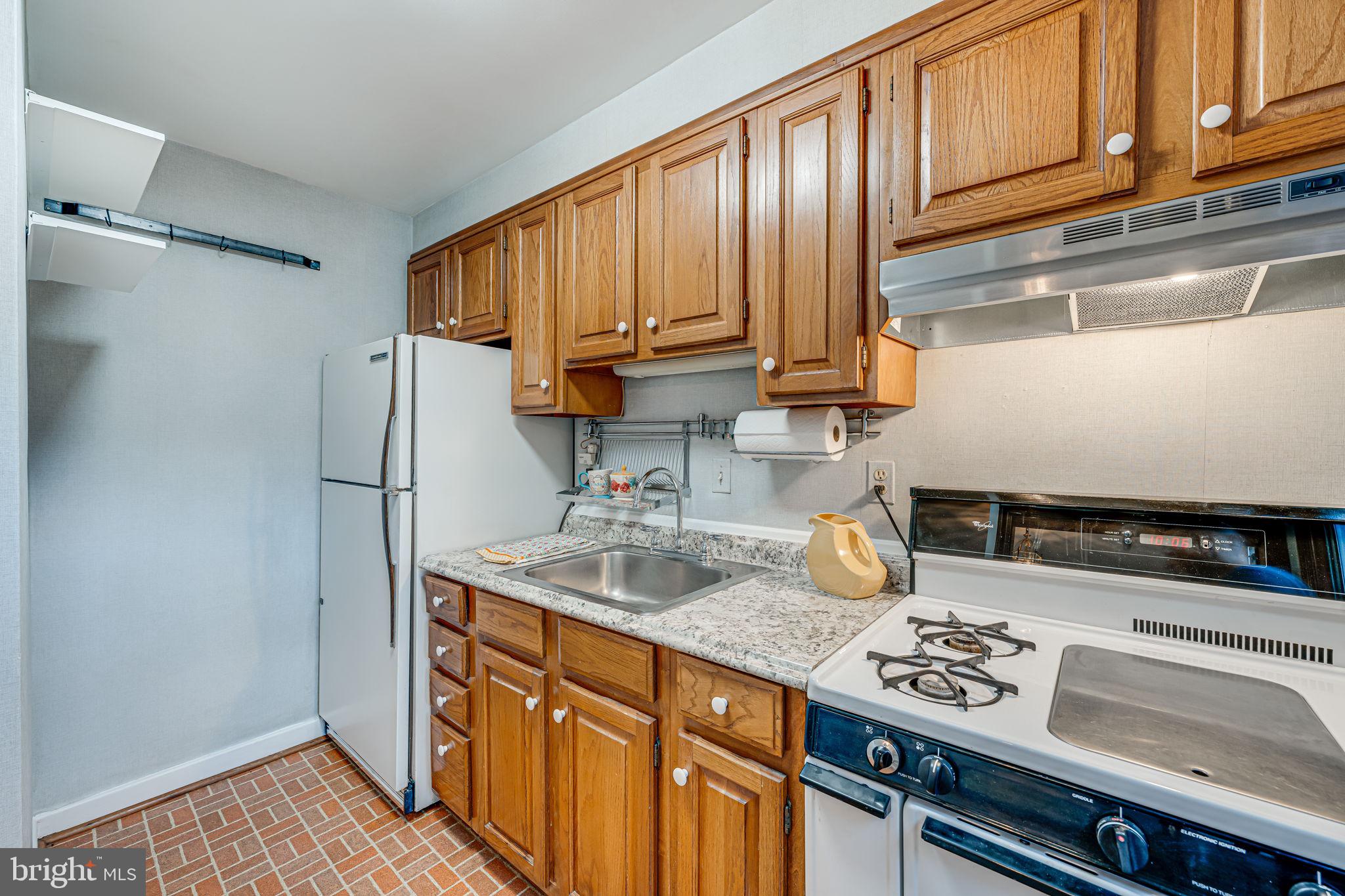 6626 Boulevard Vw #A1