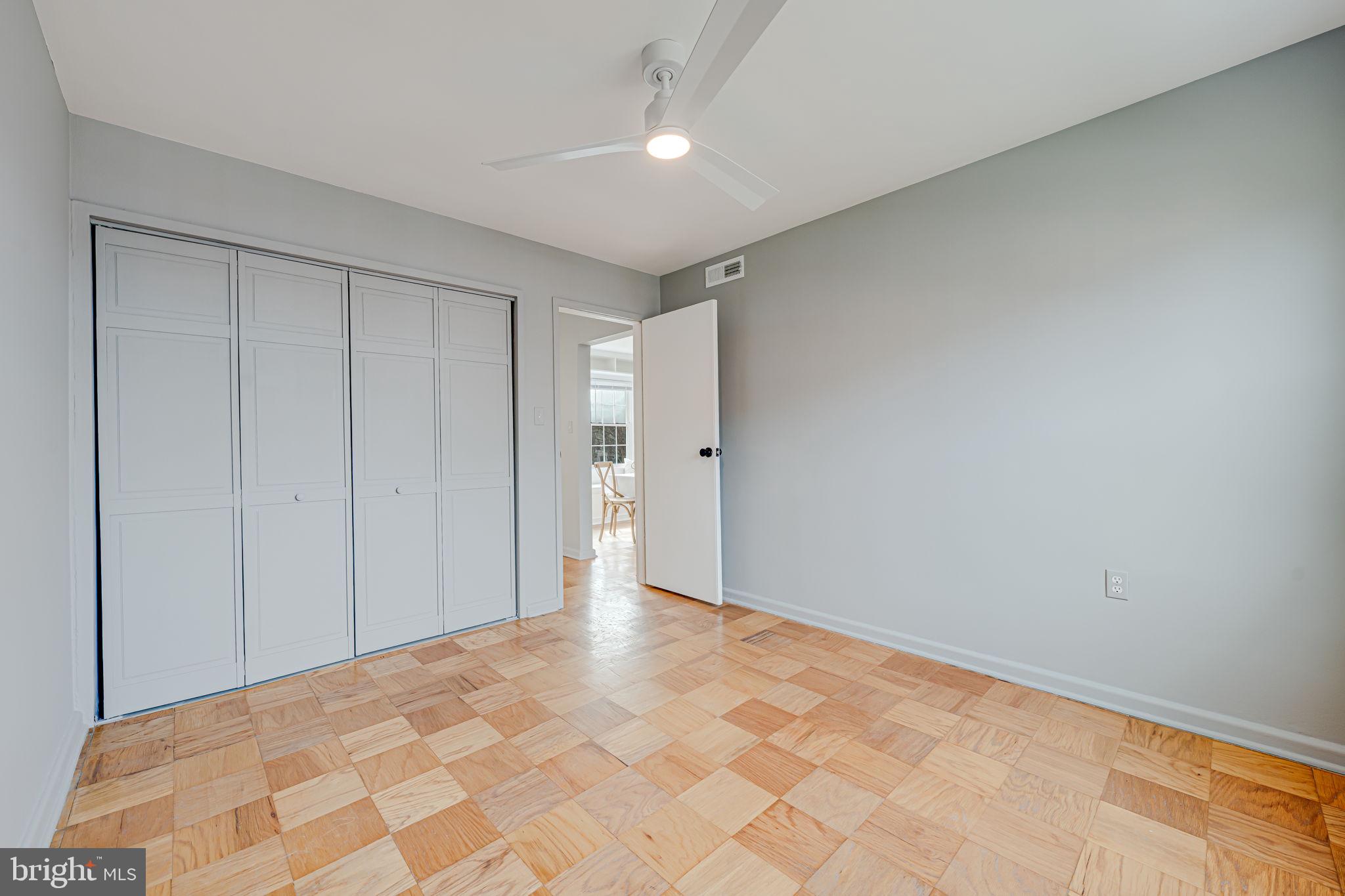 6510 Boulevard Vw #B1