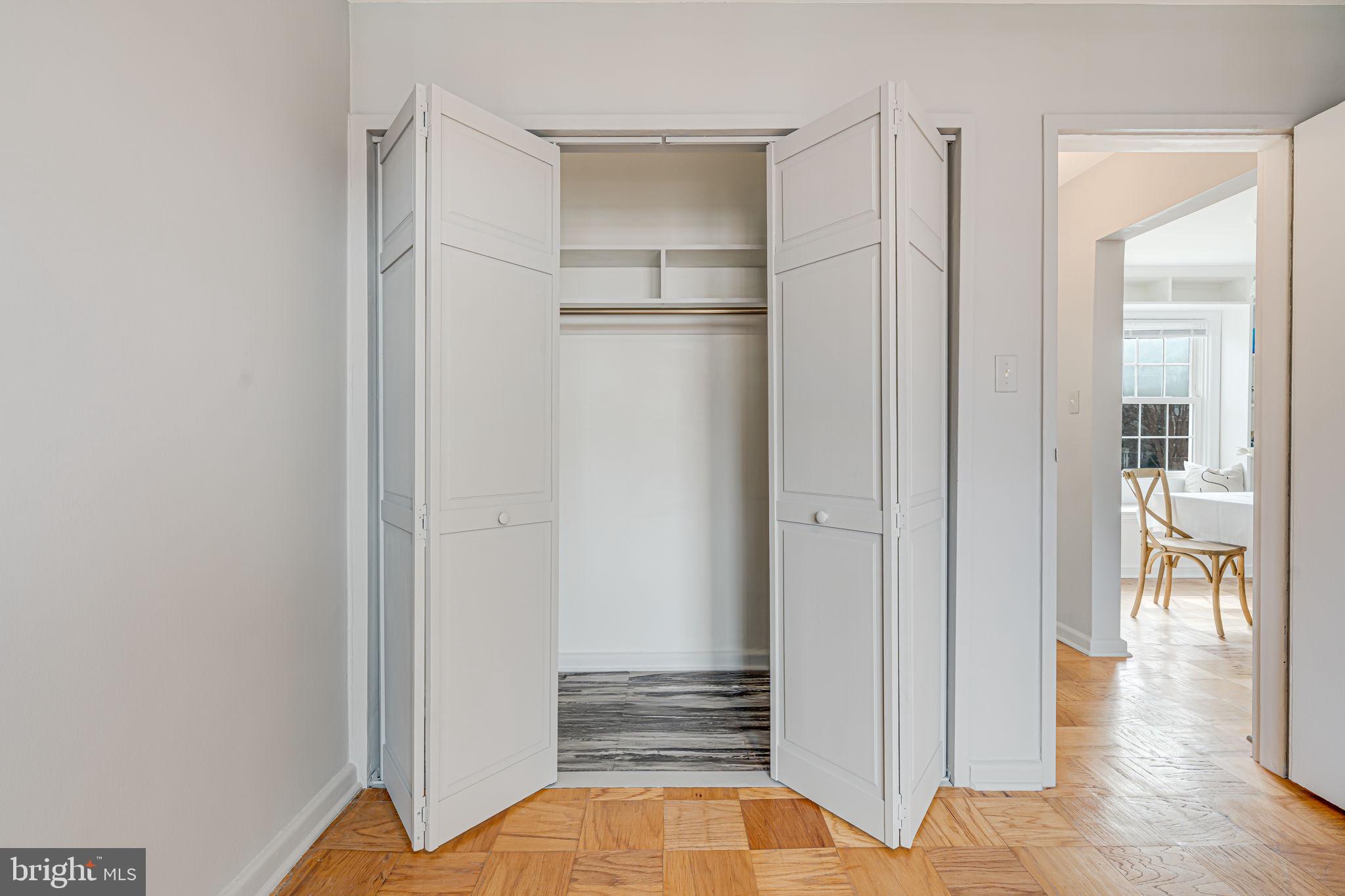 6510 Boulevard Vw #B1