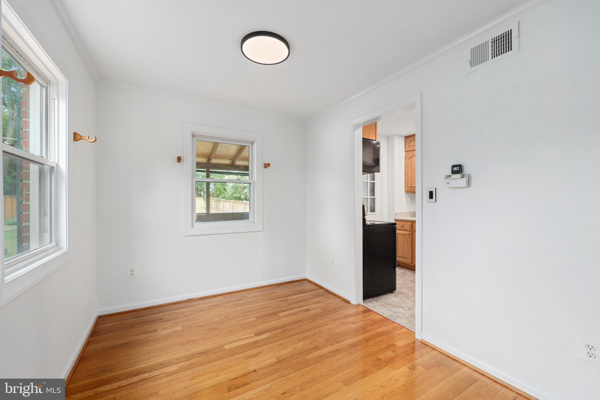 2109 ARLINGTON TERRACE