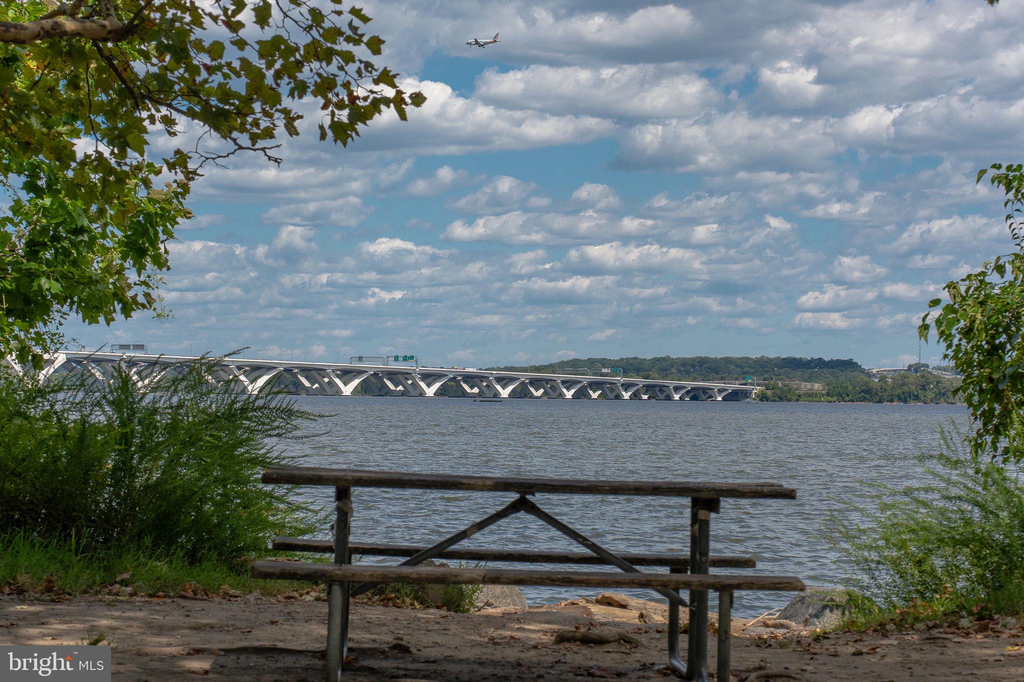 6725 W WAKEFIELD DRIVE B1