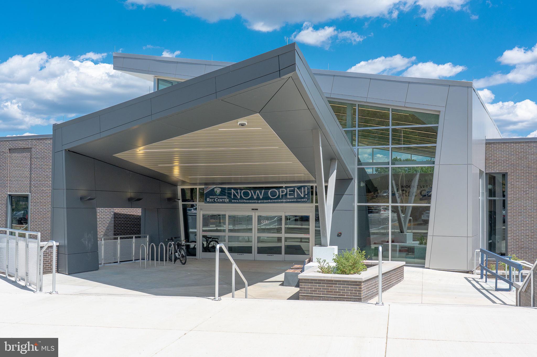 6725 W WAKEFIELD DRIVE B1