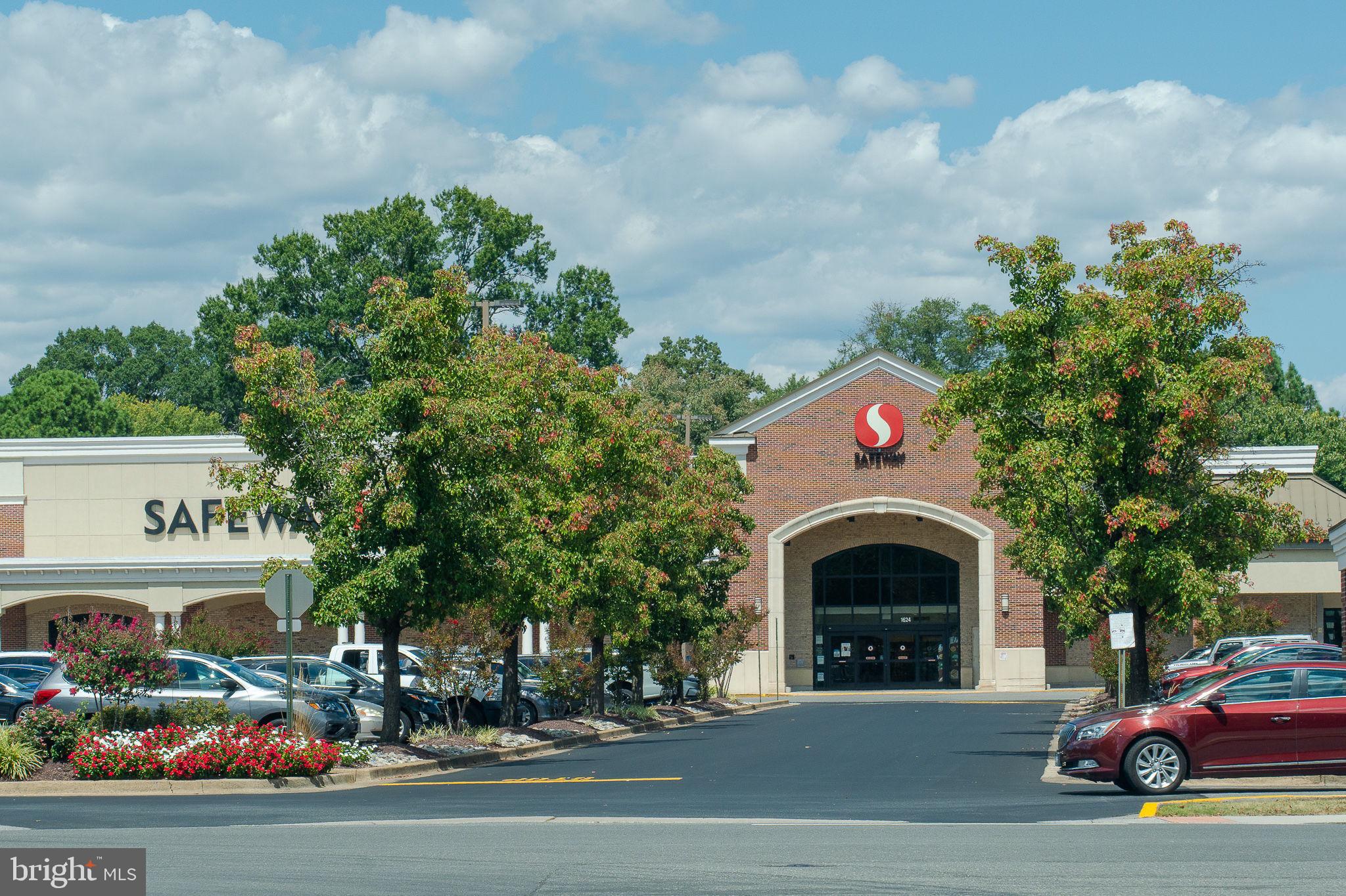 6725 W WAKEFIELD DRIVE B1