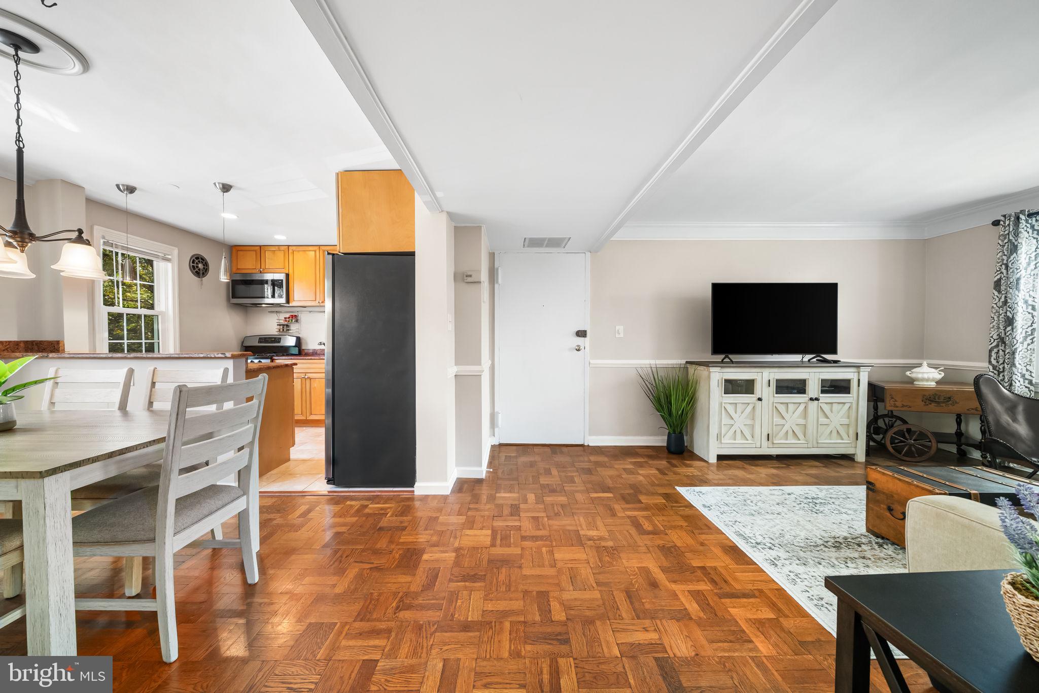 6725 W WAKEFIELD DRIVE B1