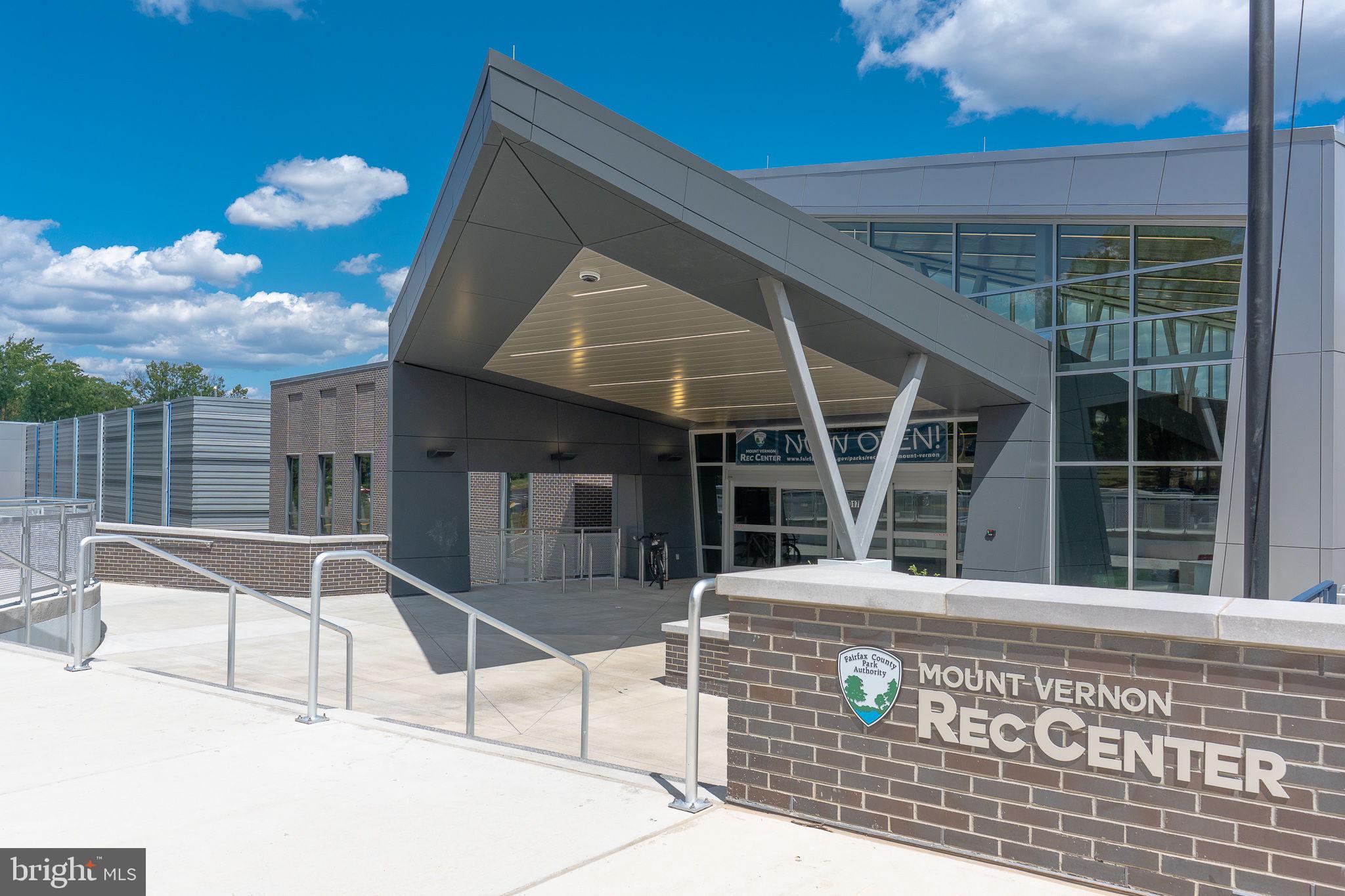 6725 W WAKEFIELD DRIVE B1