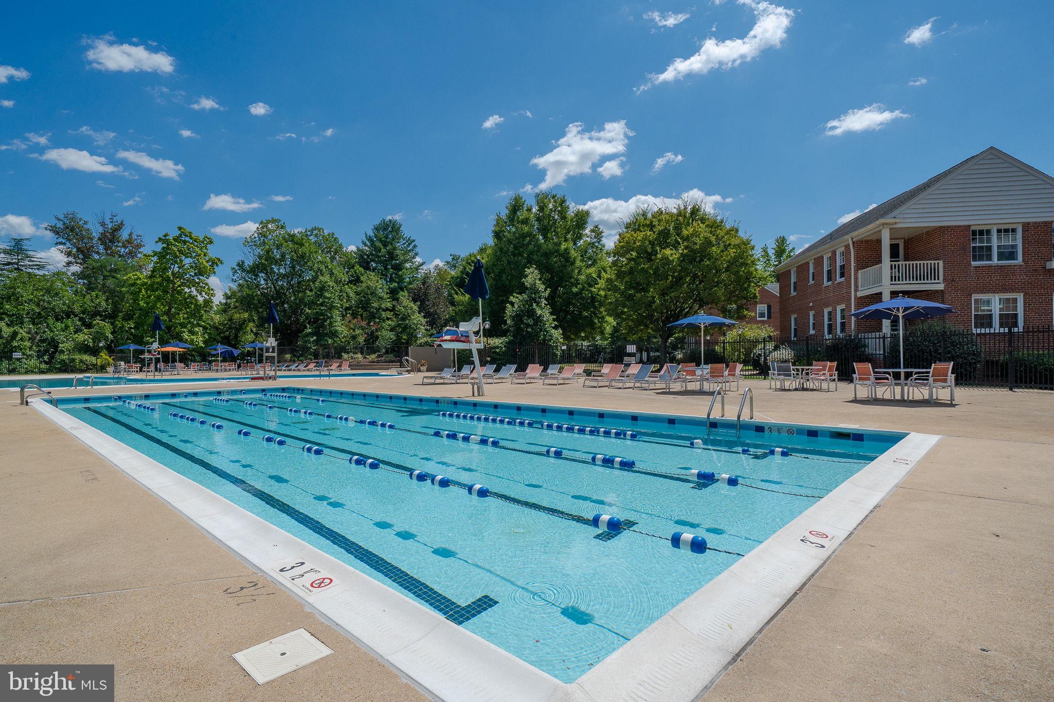 6725 W WAKEFIELD DRIVE B1