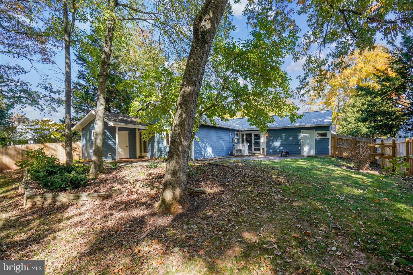 114 HOPELAND LN