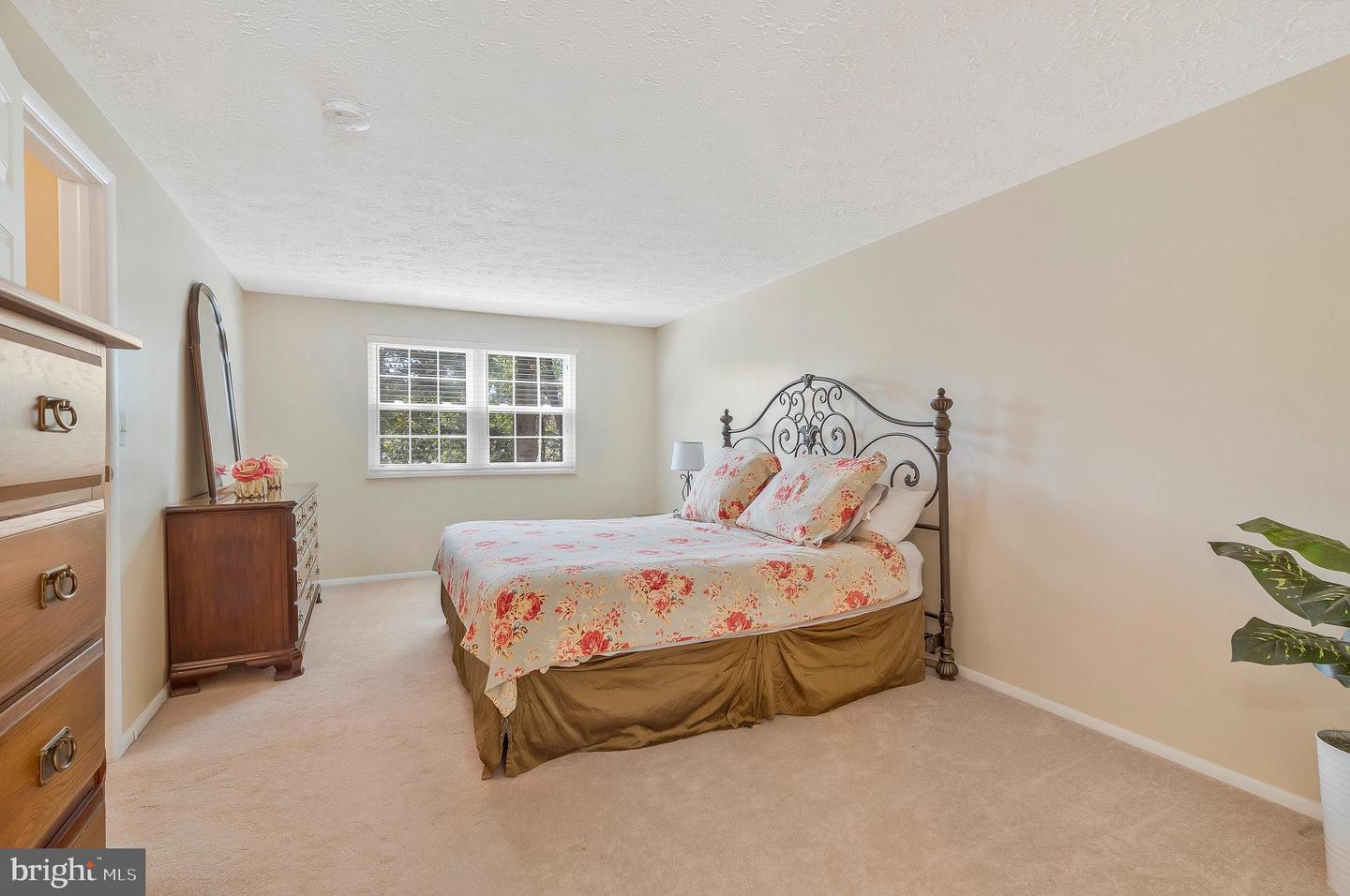 903 Marshall Dr NE