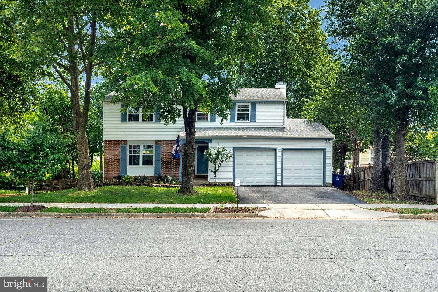 903 Marshall Dr NE