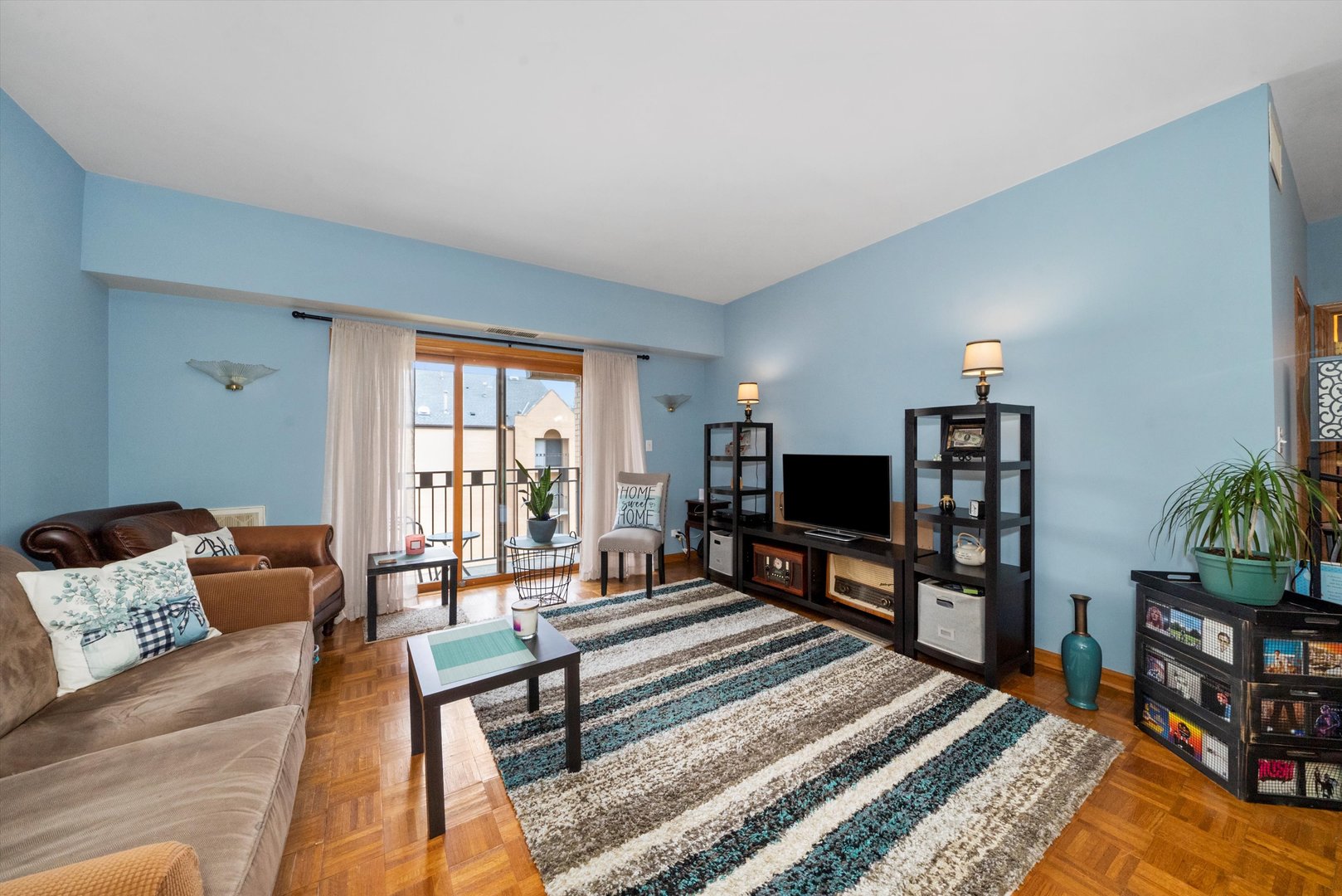 7420 W LAWRENCE Avenue Unit: 410